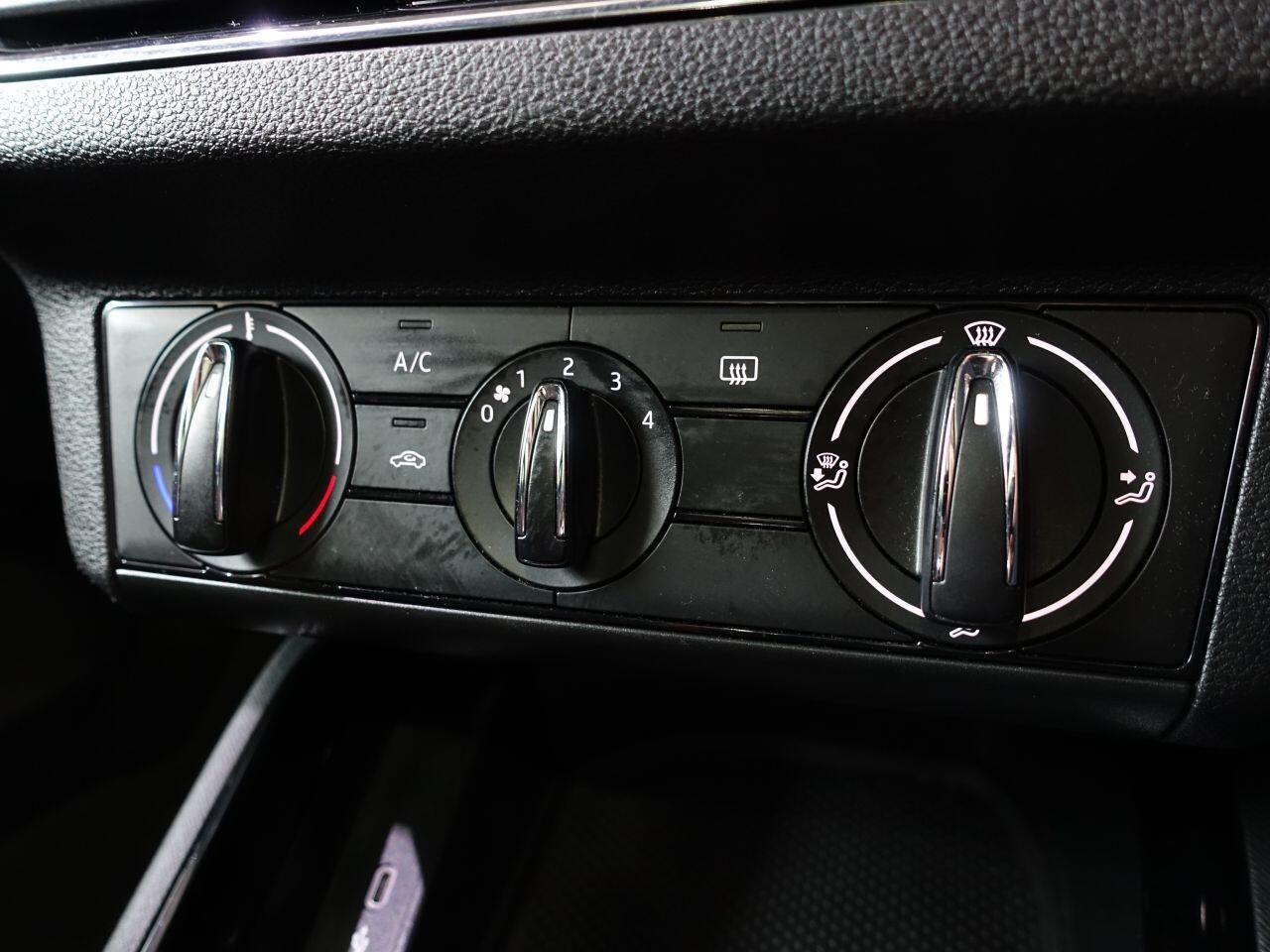 Skoda Scala - Image 30