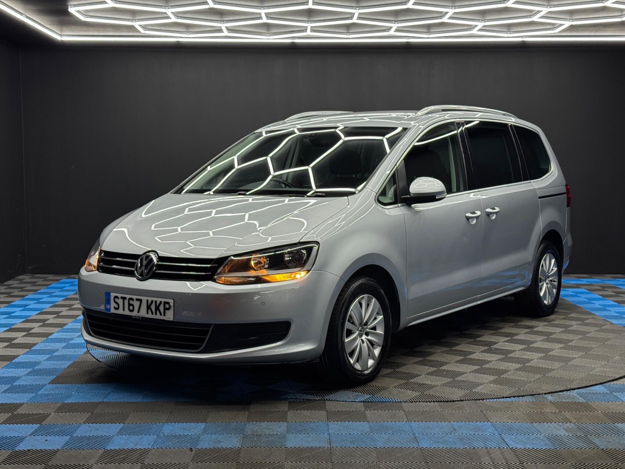 Volkswagen Sharan - Image 4