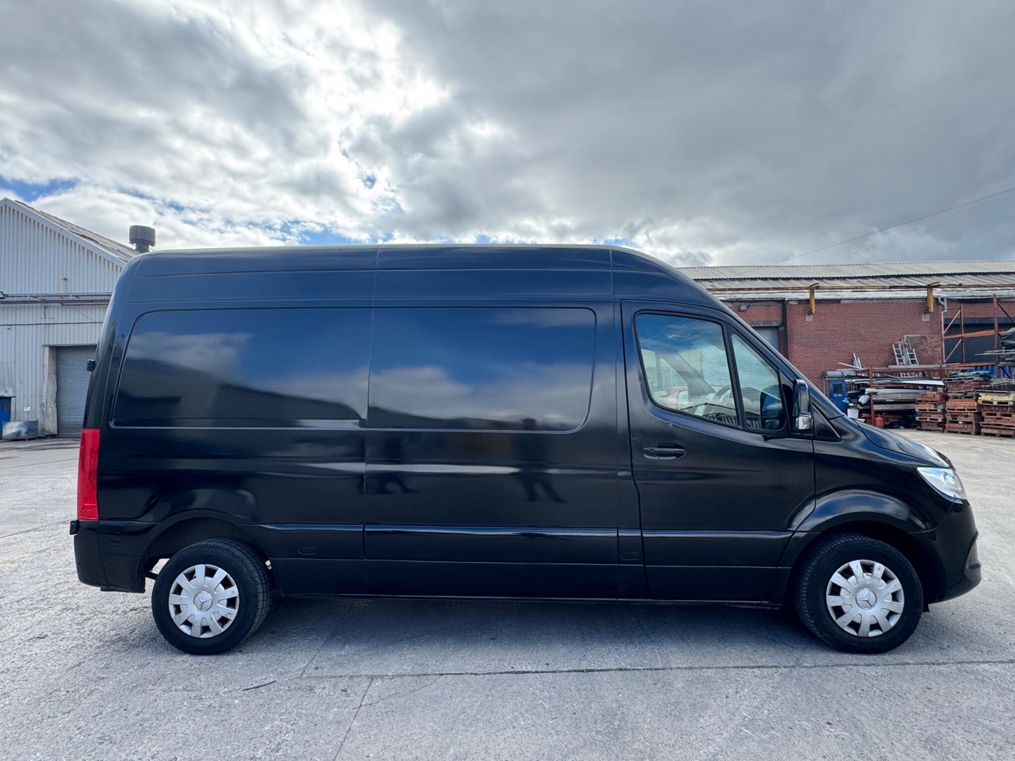 Mercedes Sprinter - Image 6