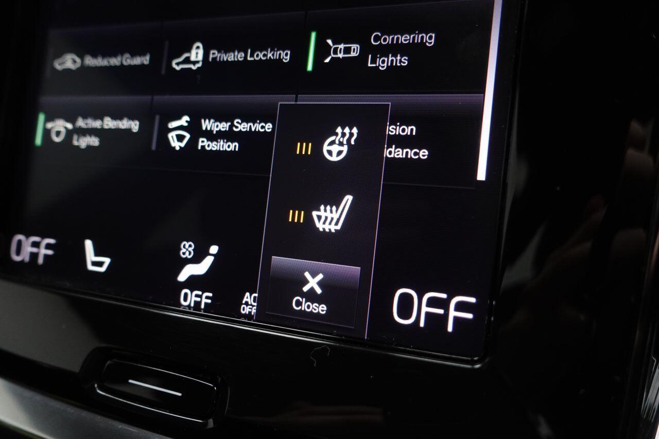 Volvo S60 - Image 33