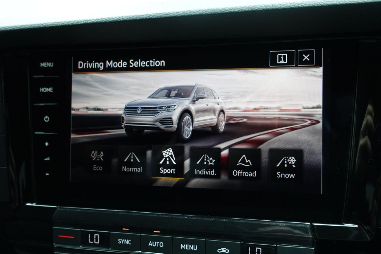 Volkswagen Touareg - Image 36