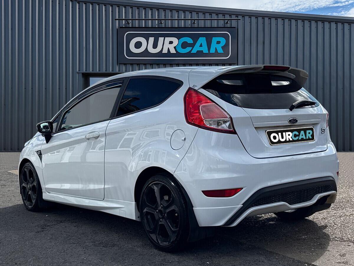 Ford Fiesta - Image 6