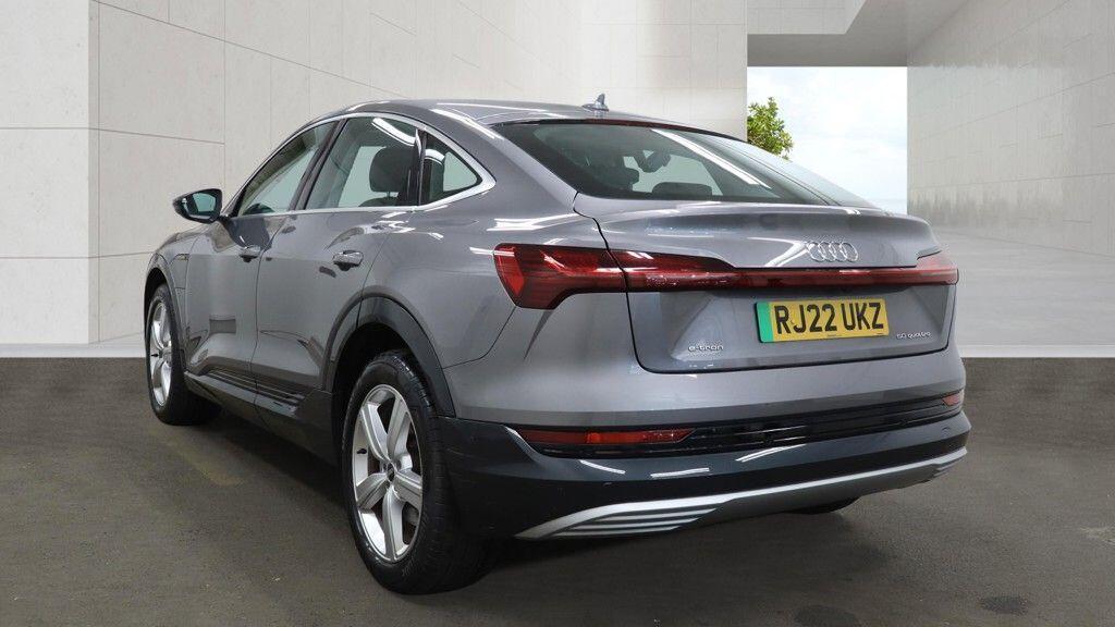 Audi E-Tron - Image 5