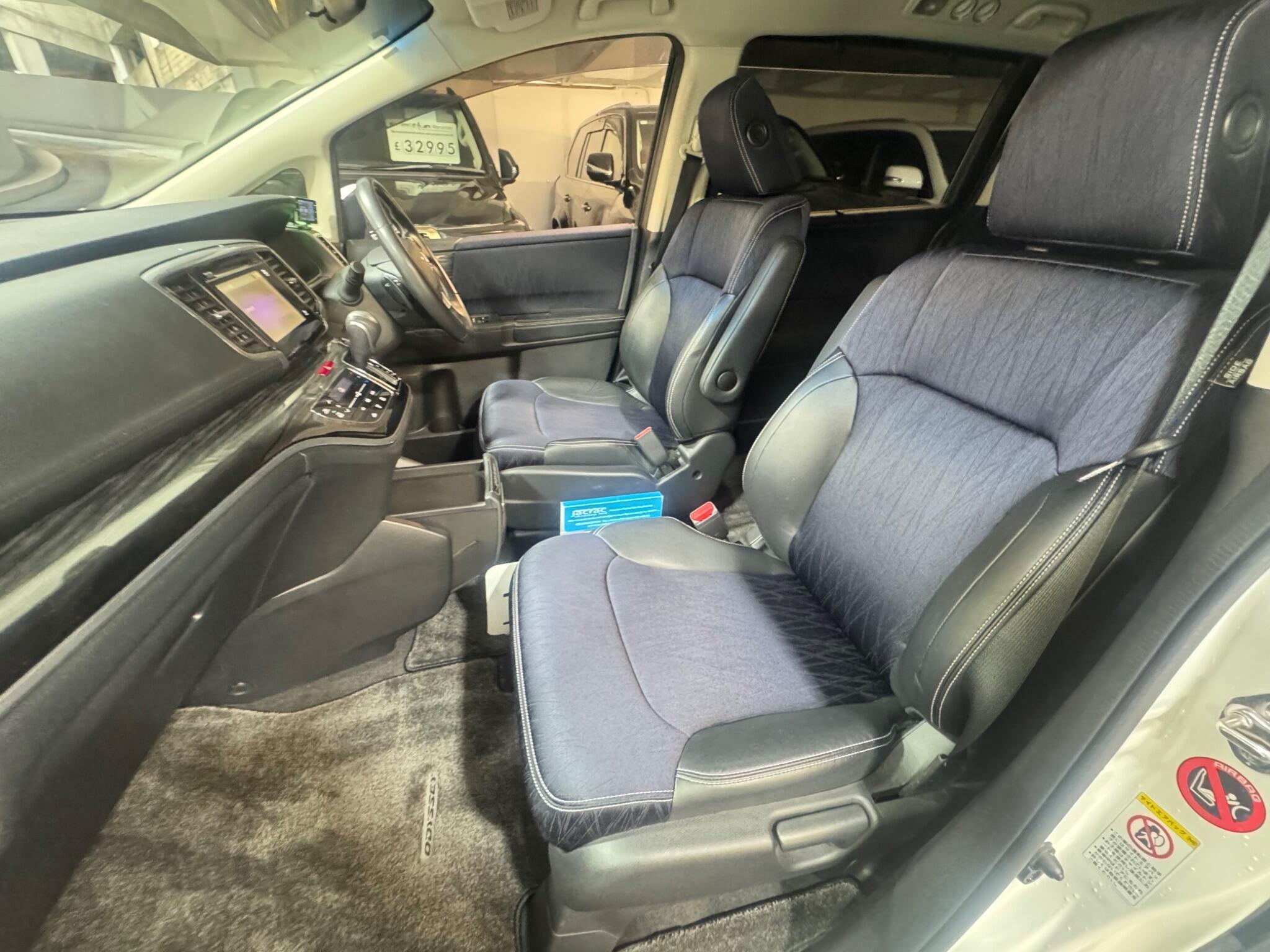 Honda Odyssey - Image 10
