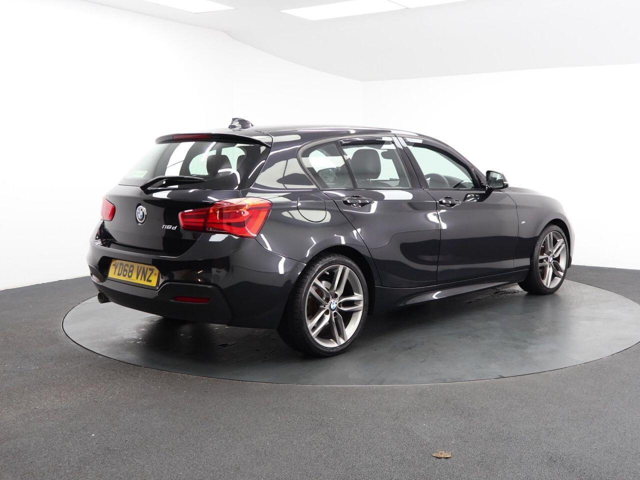 BMW 1 Series - Image 14