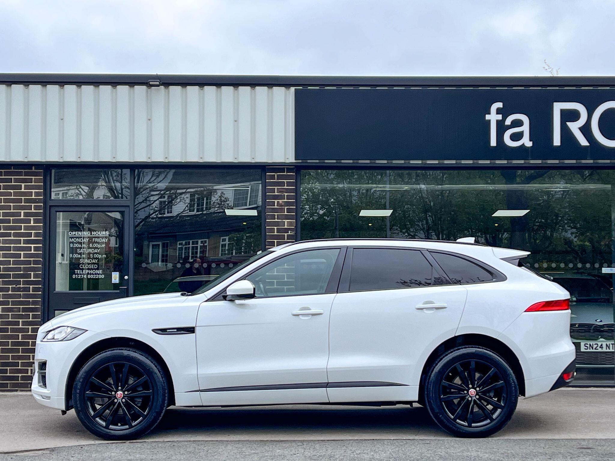 Jaguar F-Pace - Image 3