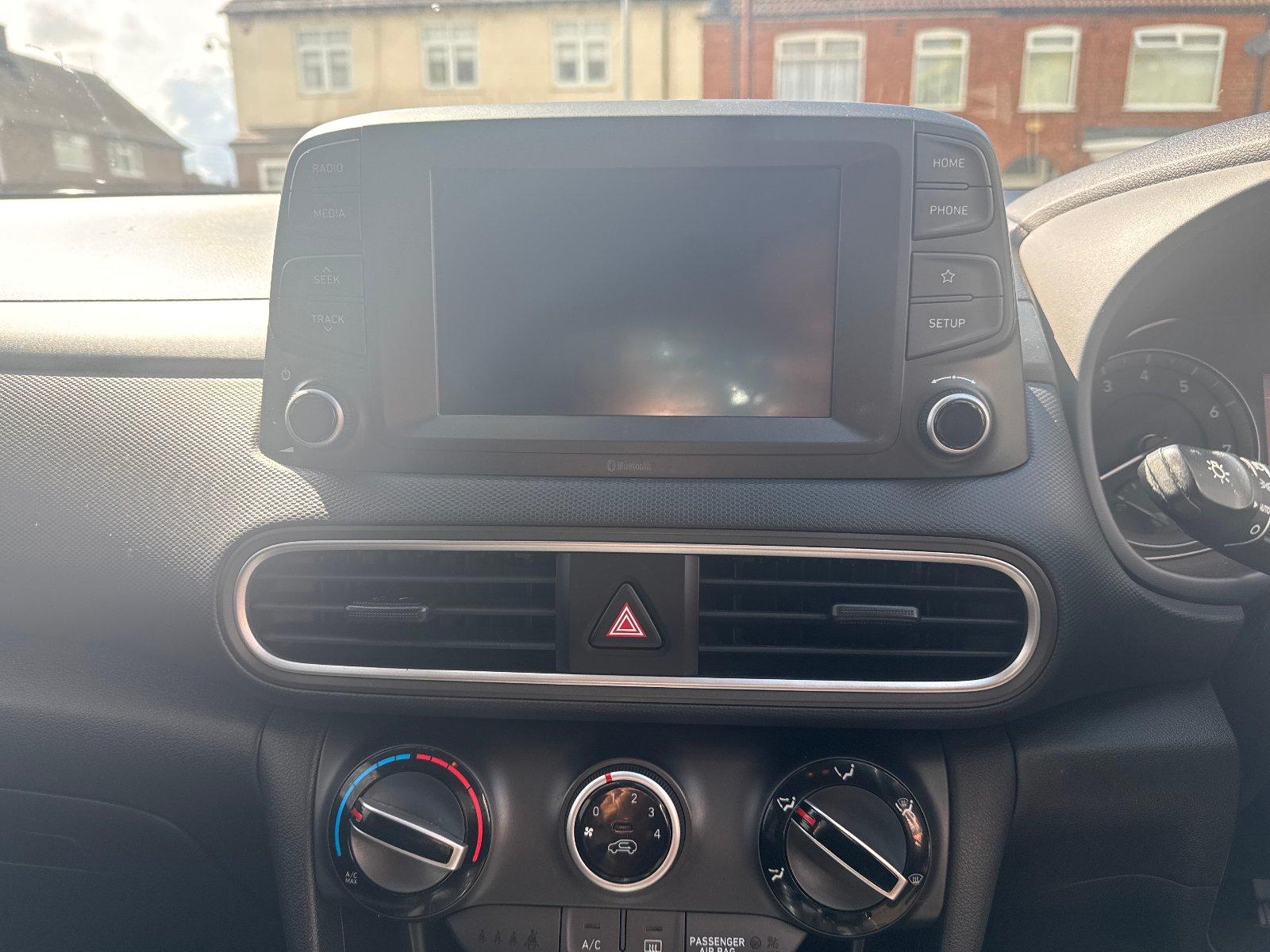 Hyundai Kona - Image 9