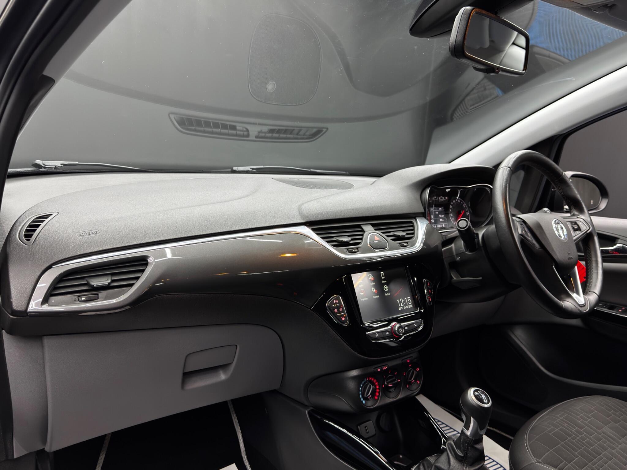 Vauxhall Corsa - Image 11