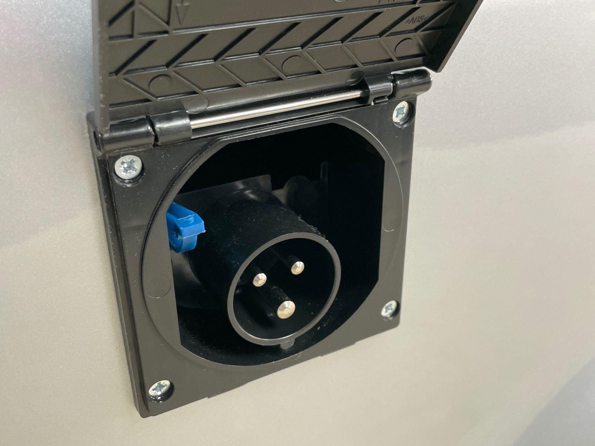 Volkswagen Transporter - Image 39