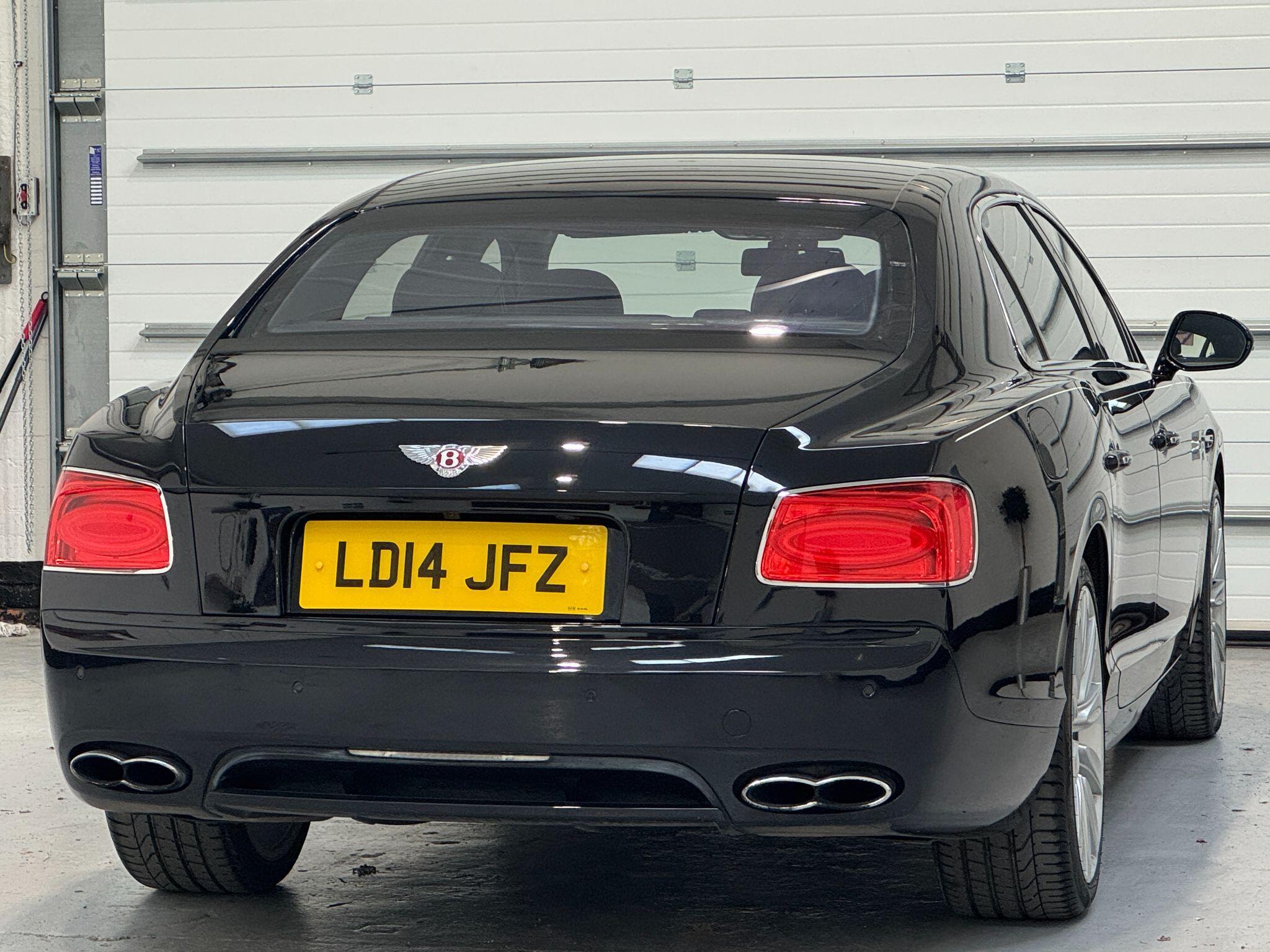 Bentley Flying Spur - Image 12