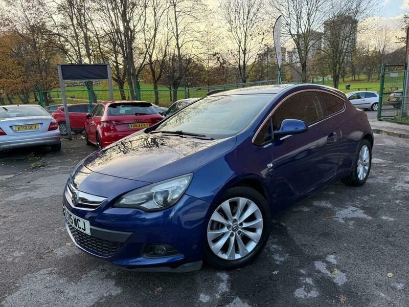 Vauxhall Astra GTC - Image 3