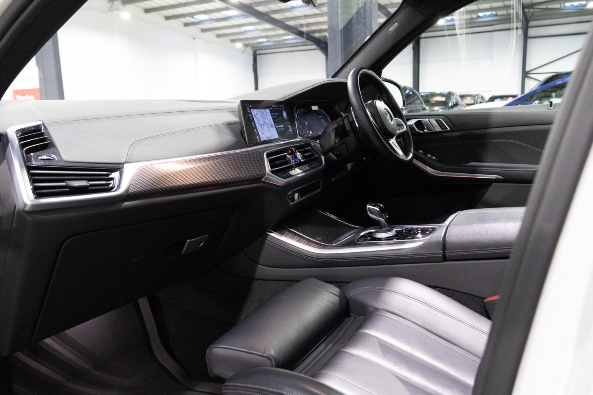BMW X5 - Image 10