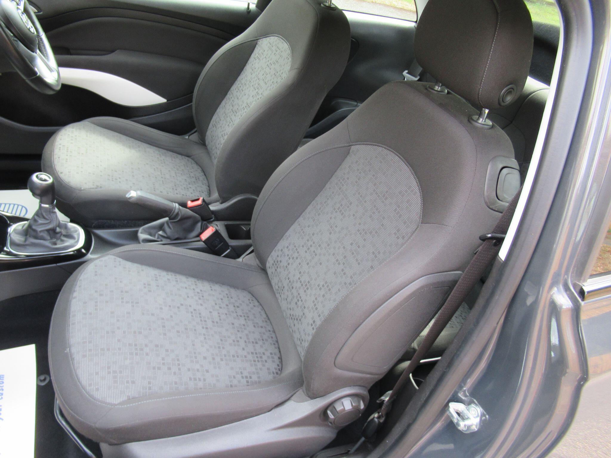 Vauxhall ADAM - Image 14