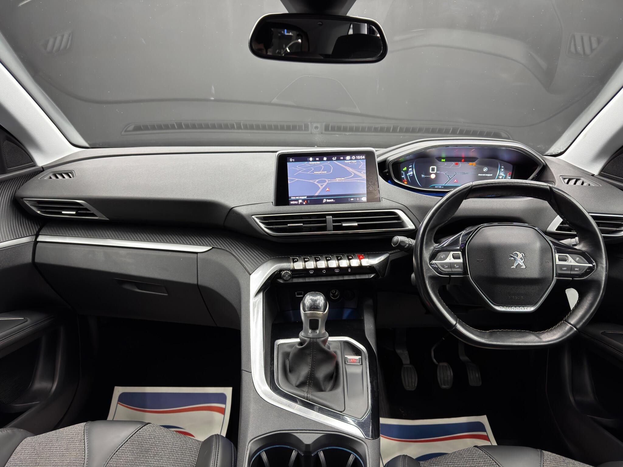 Peugeot 3008 - Image 10