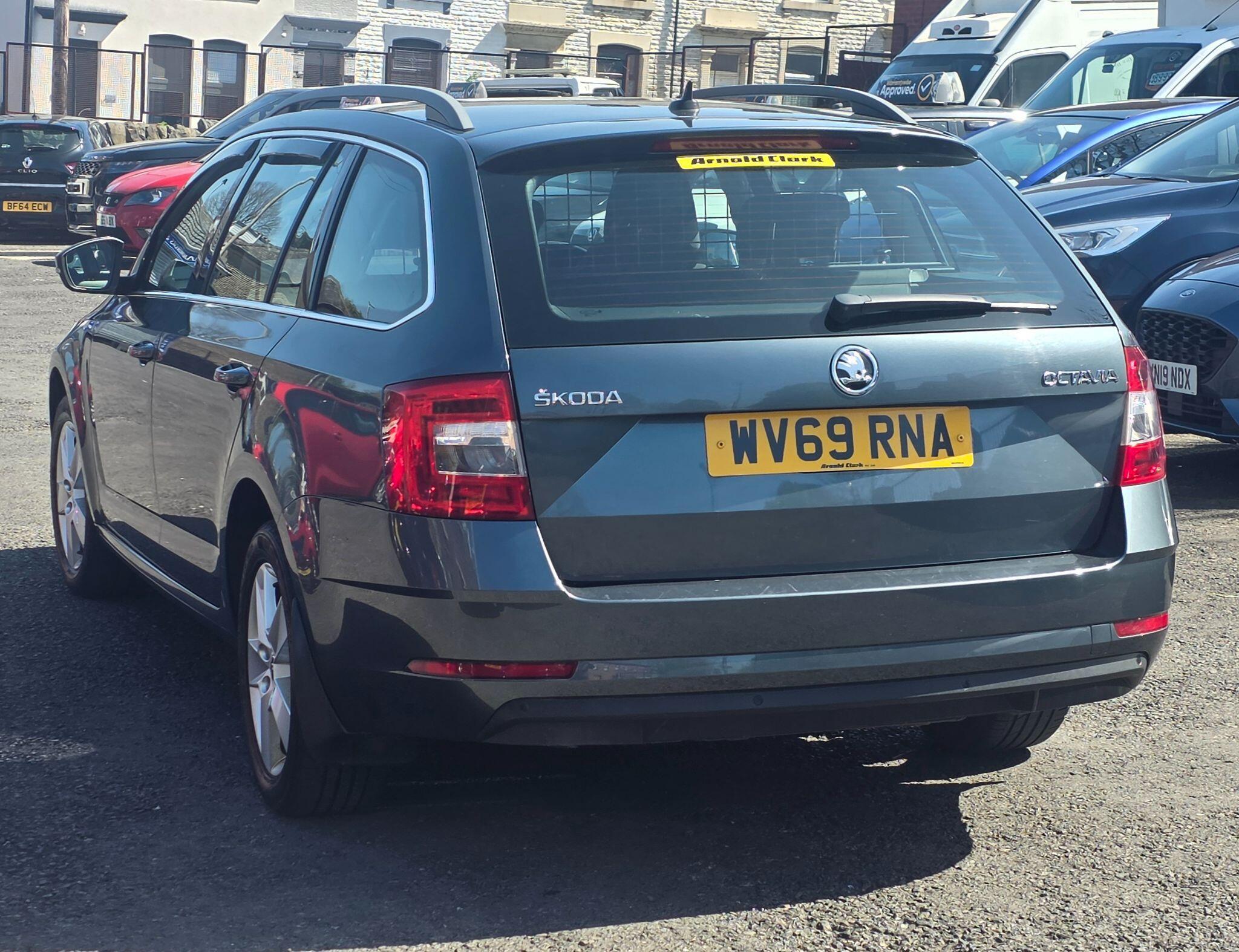 Skoda Octavia - Image 5