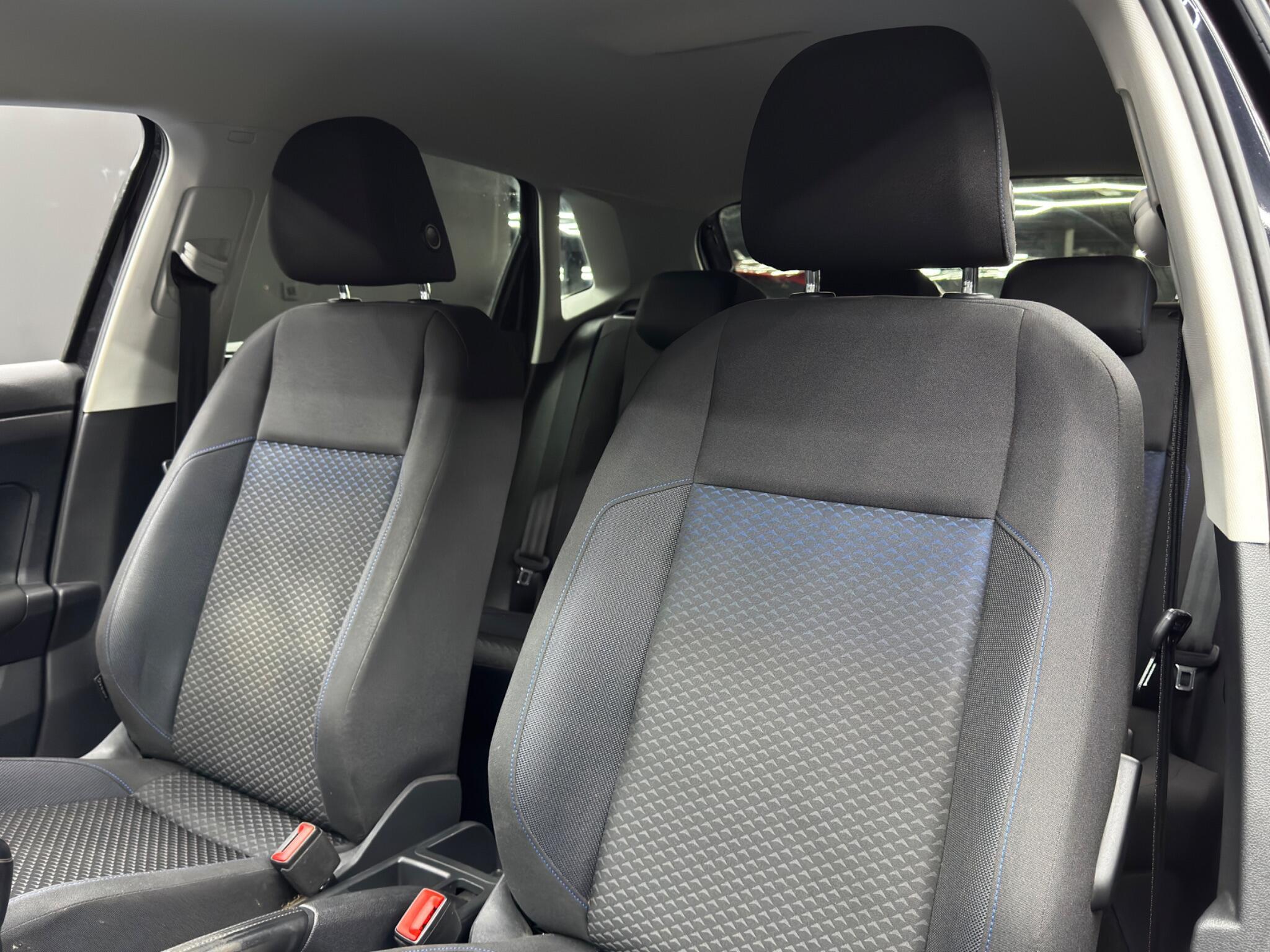 Volkswagen Polo - Image 13