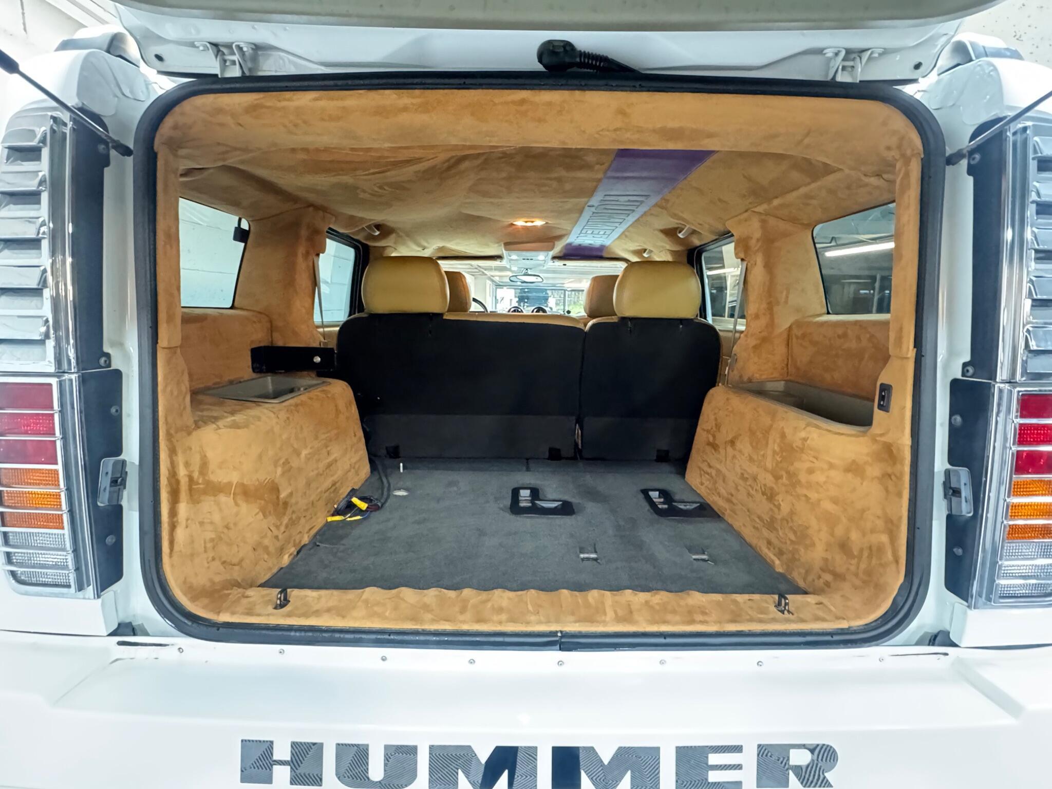 Hummer H2 - Image 15