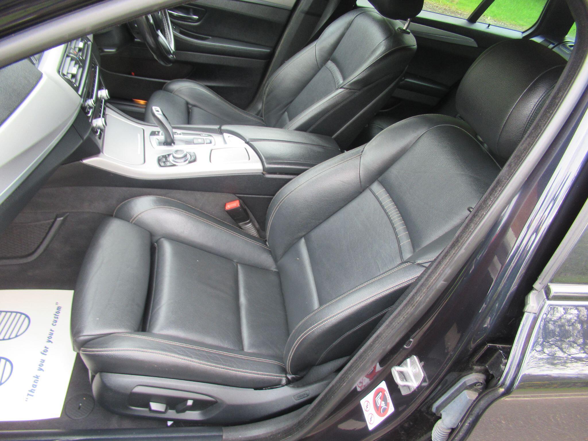 BMW 5 Series - Image 11