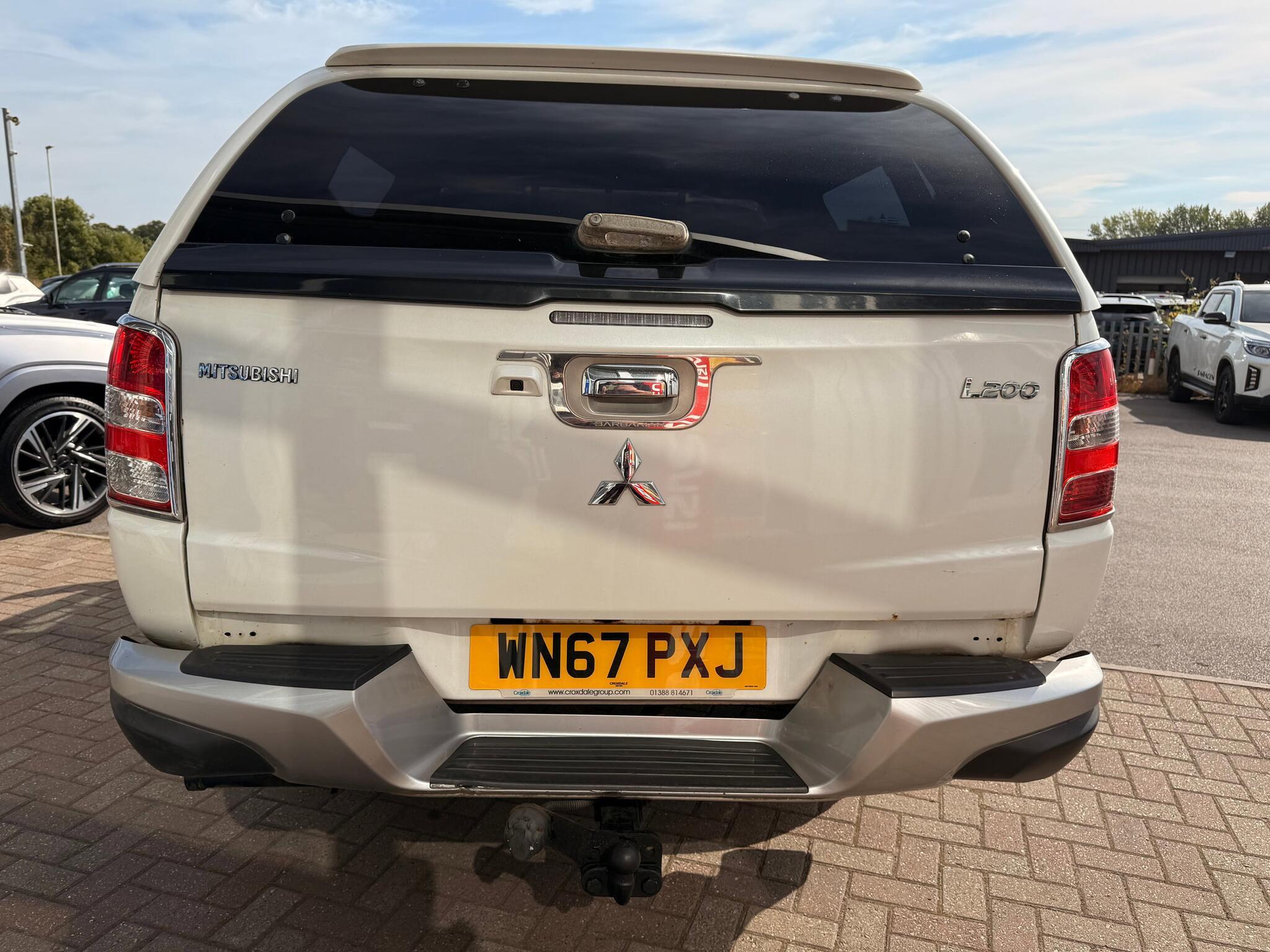 Mitsubishi L200 - Image 10