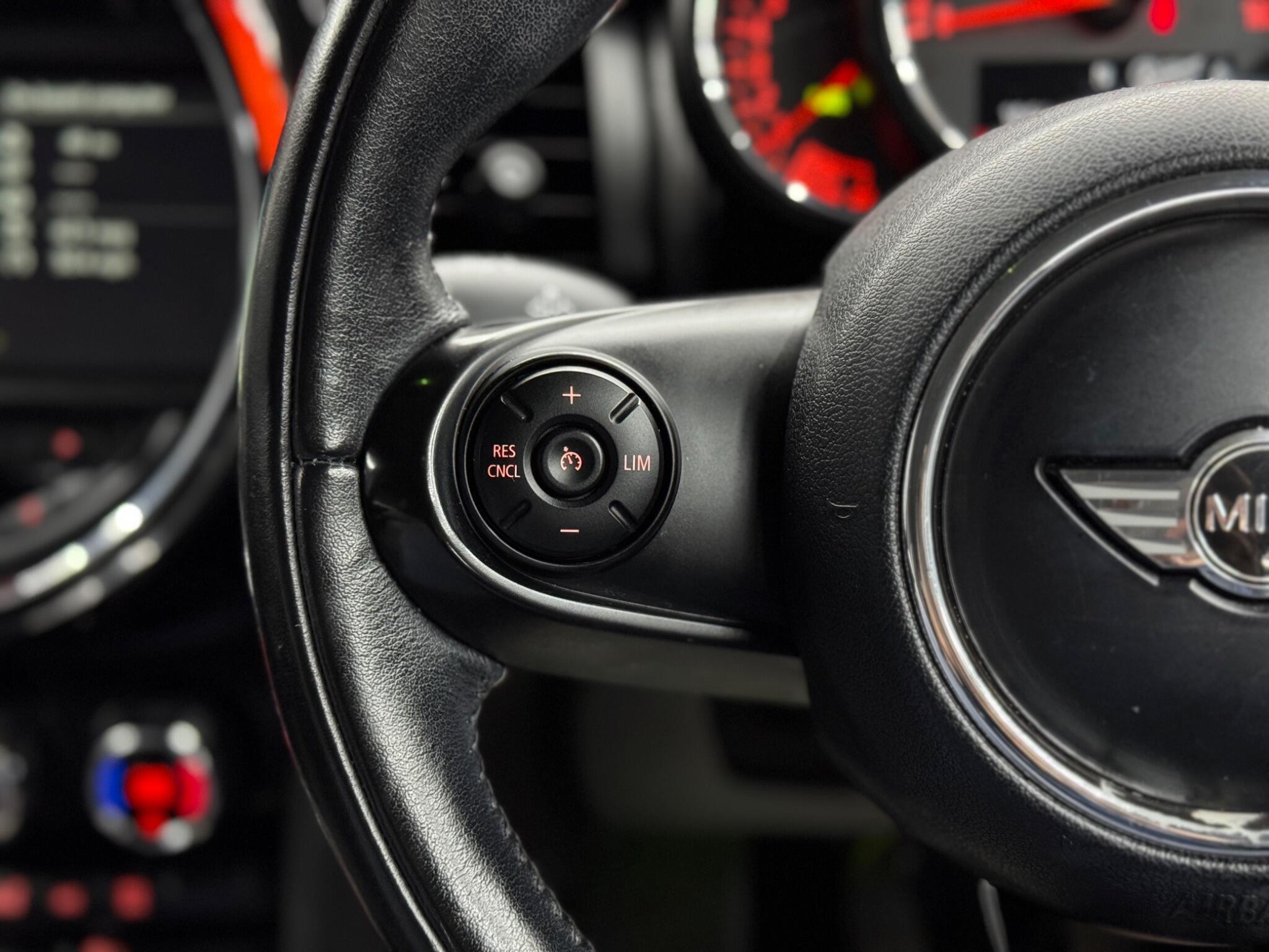 MINI Hatch - Image 20