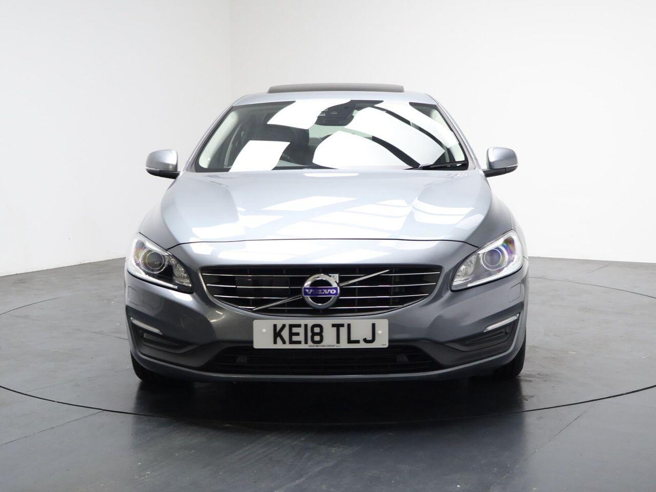 Volvo S60 - Image 2