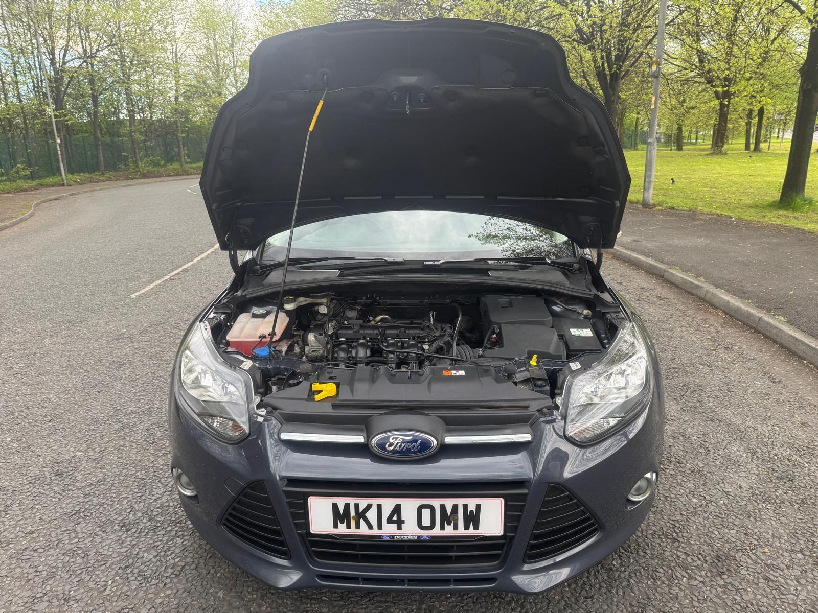 Ford Focus - Image 47