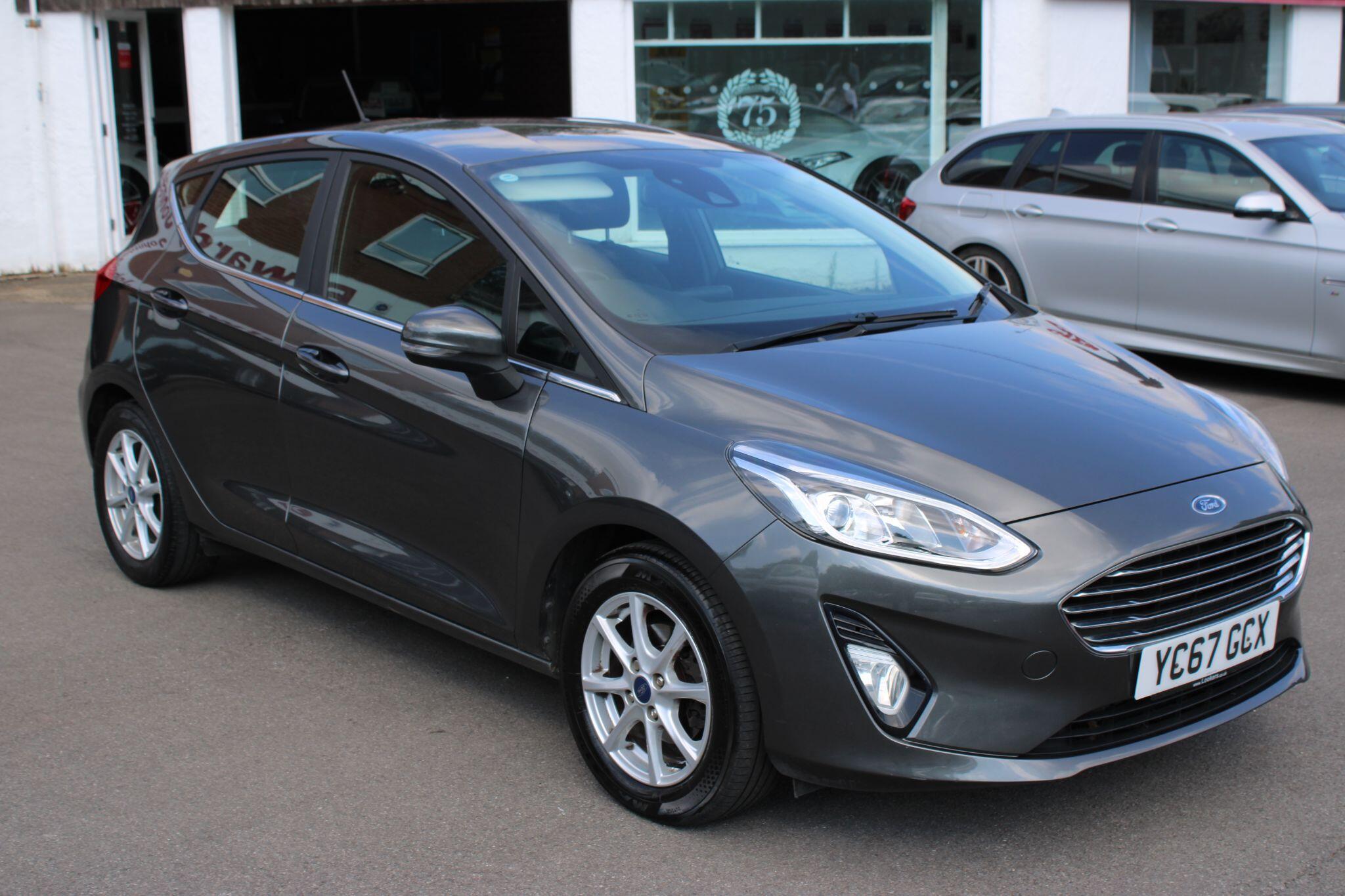 Ford Fiesta - Image 9
