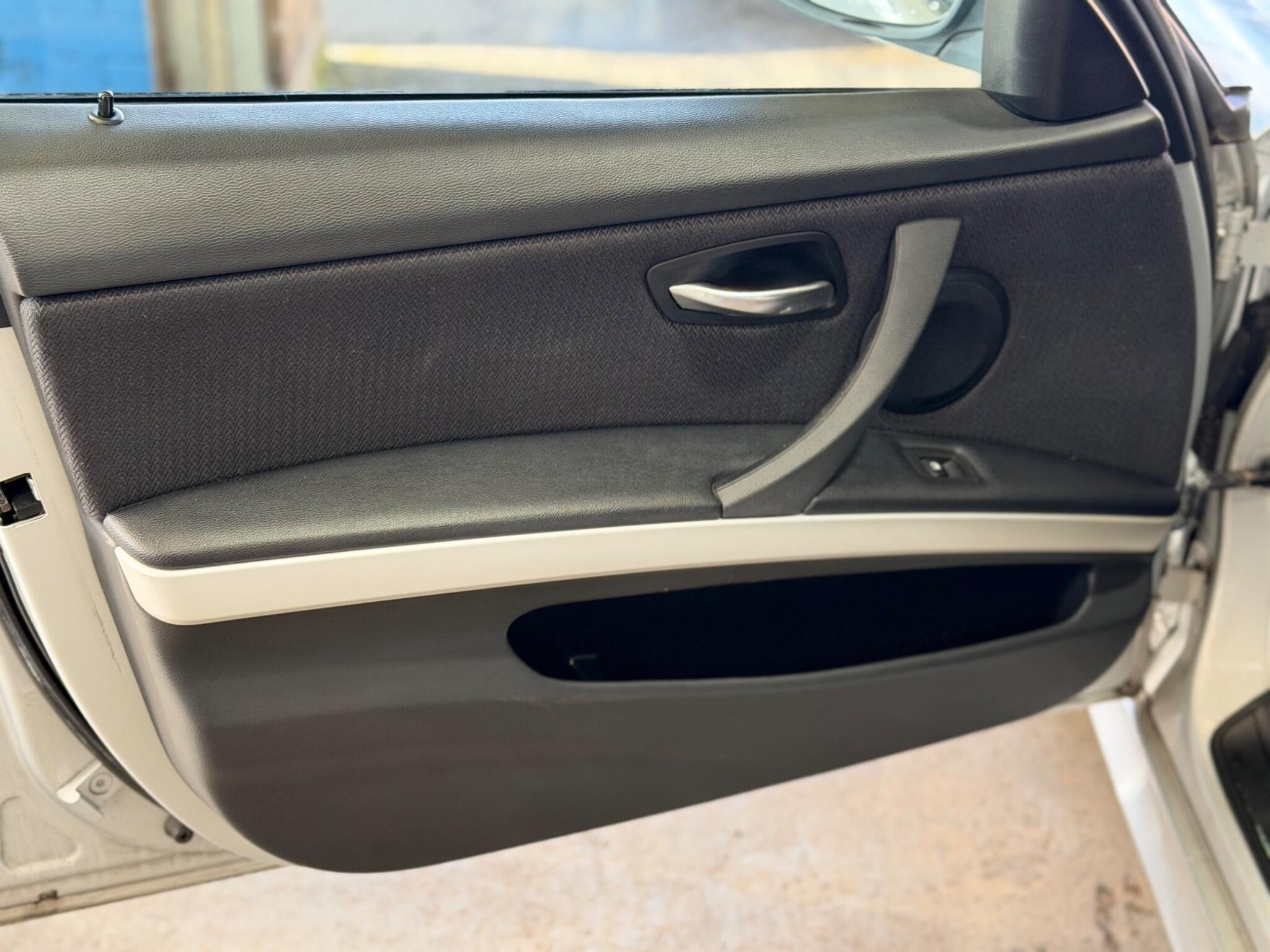 BMW 3 Series - Image 33