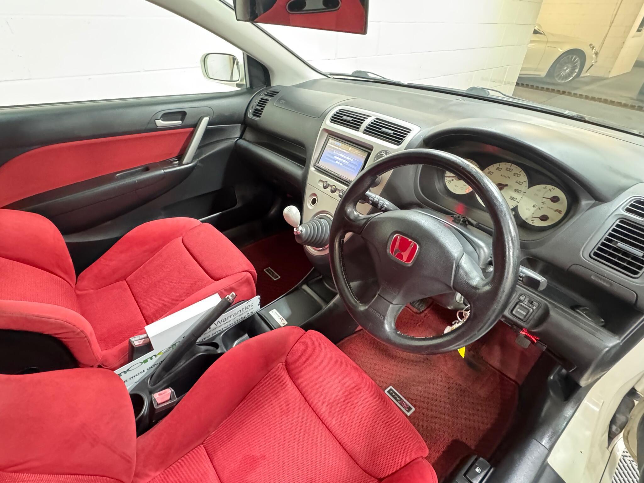 Honda Civic - Image 9