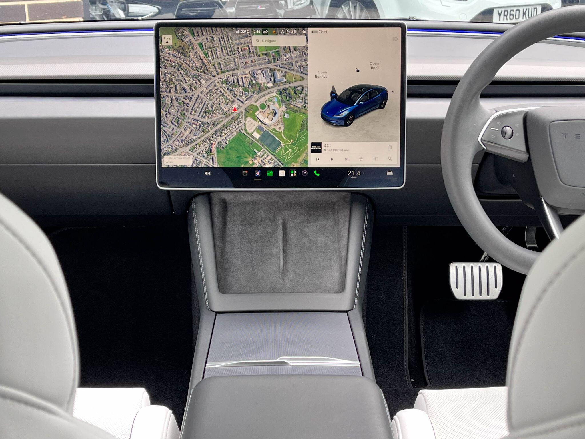 Tesla Model 3 - Image 10