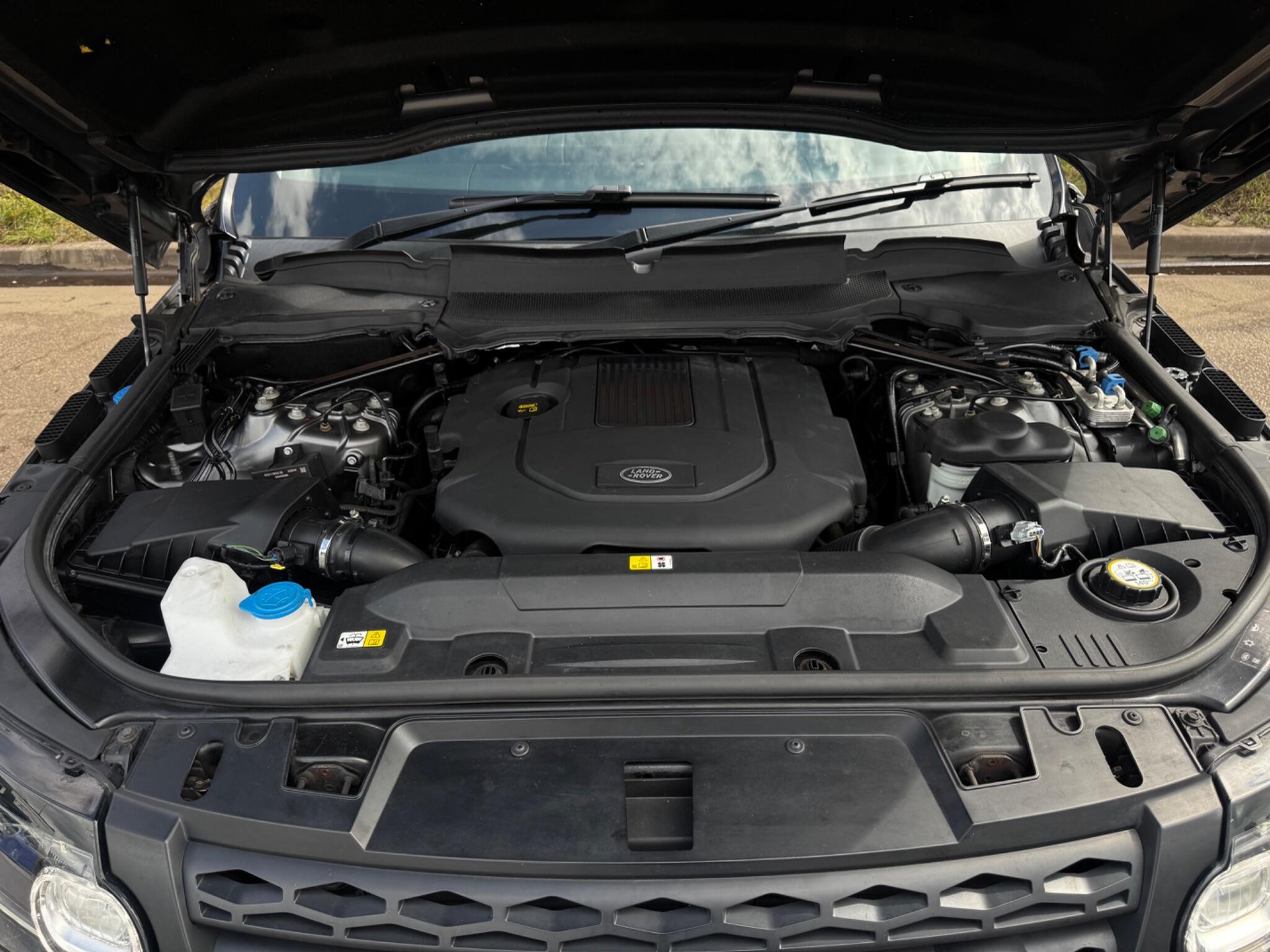 Land Rover RANGE ROVER SPORT - Image 20