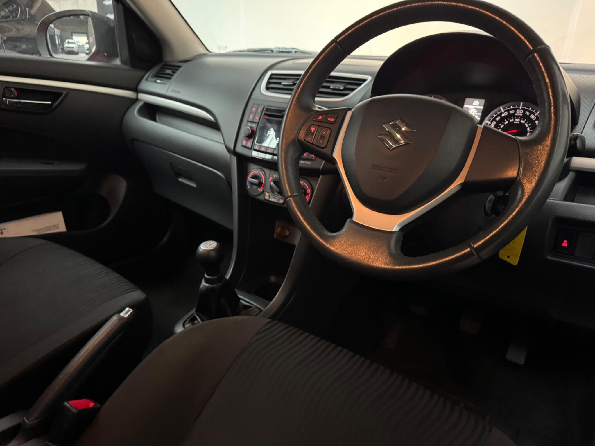Suzuki Swift - Image 4