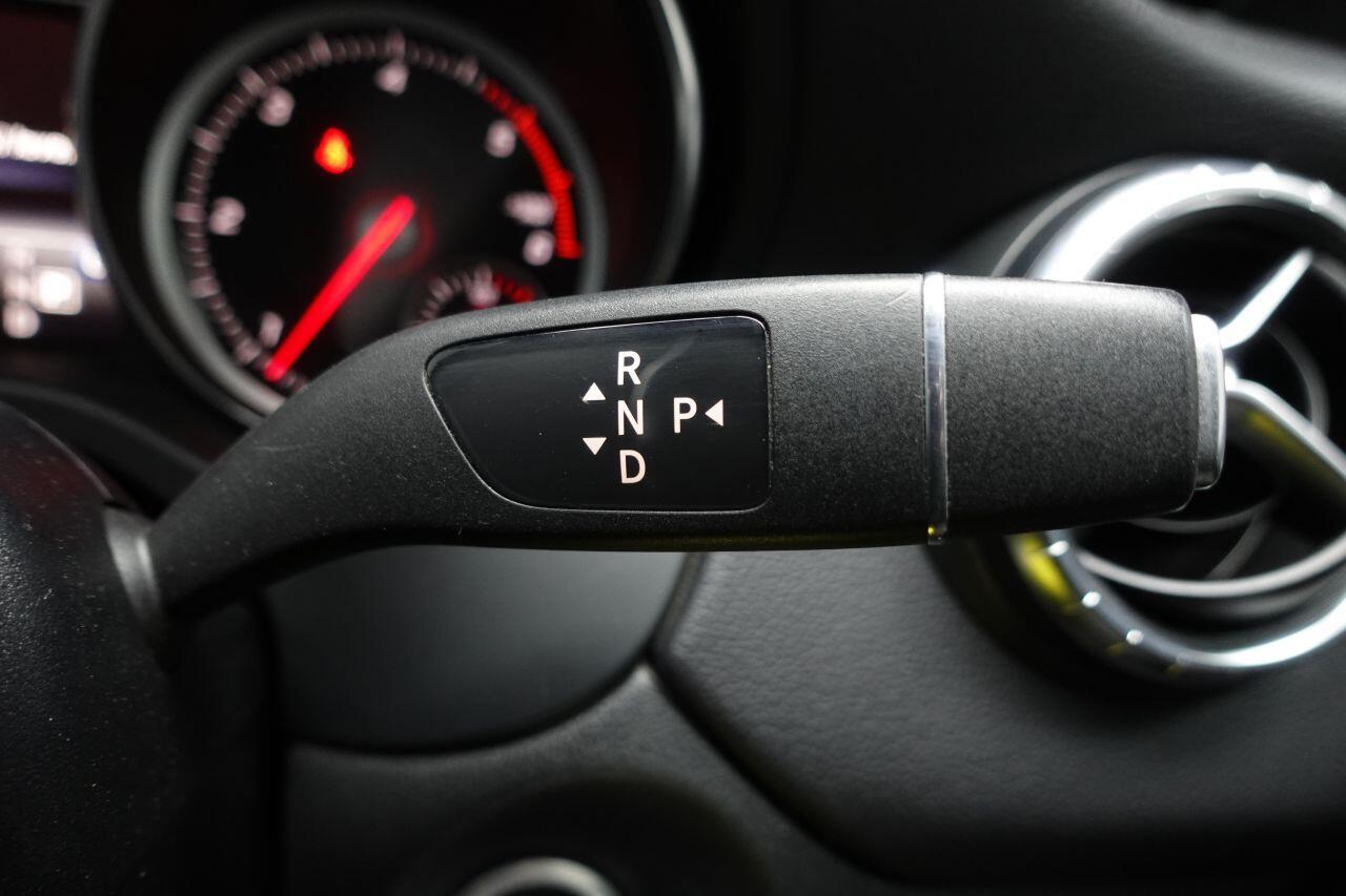 Mercedes-benz CLA - Image 39