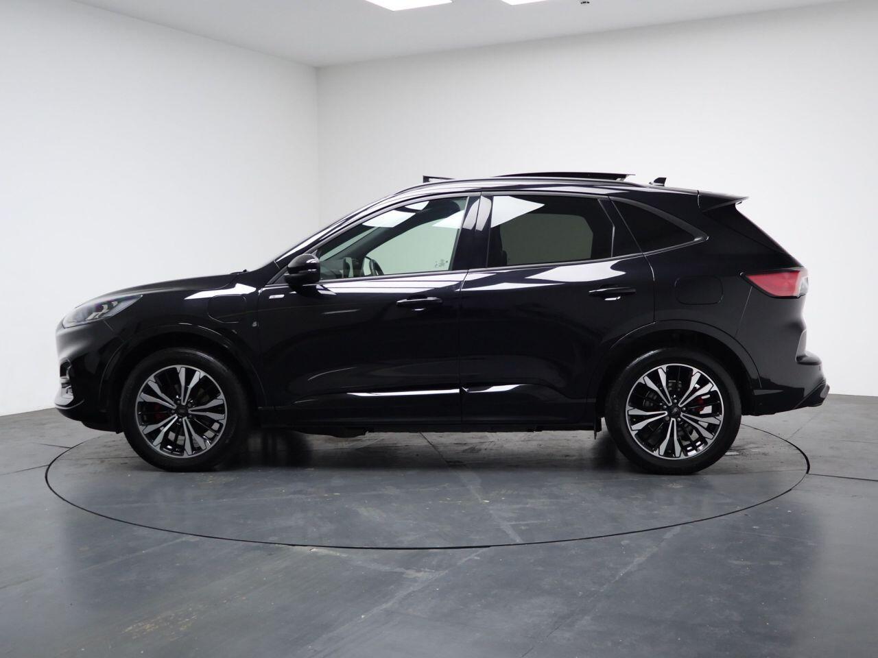 Ford Kuga - Image 8