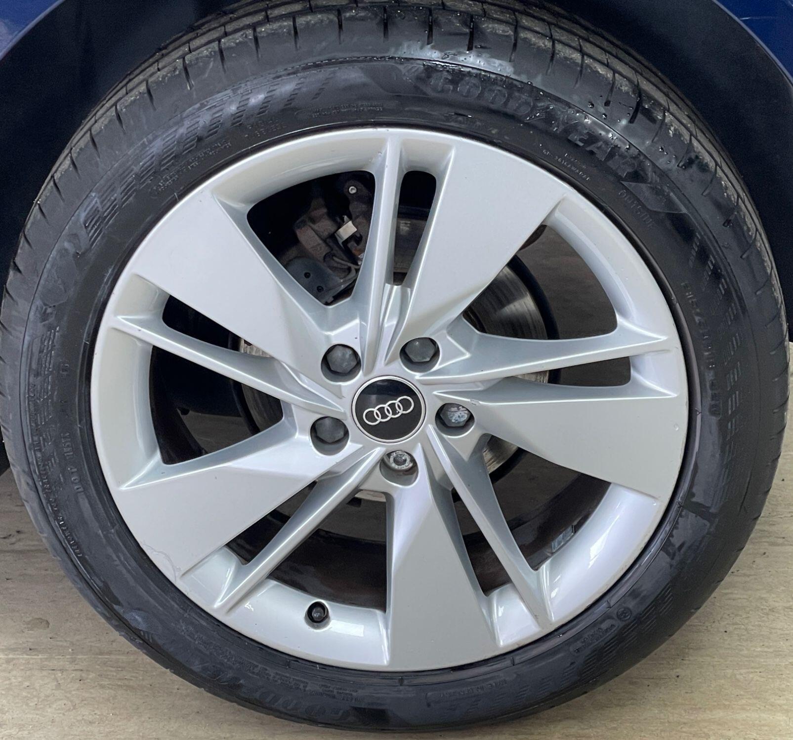 Audi Q2 - Image 16