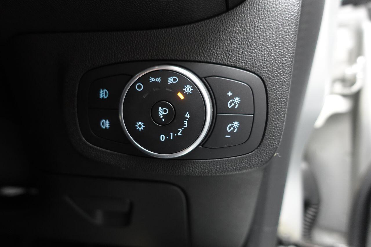 Ford Fiesta - Image 44