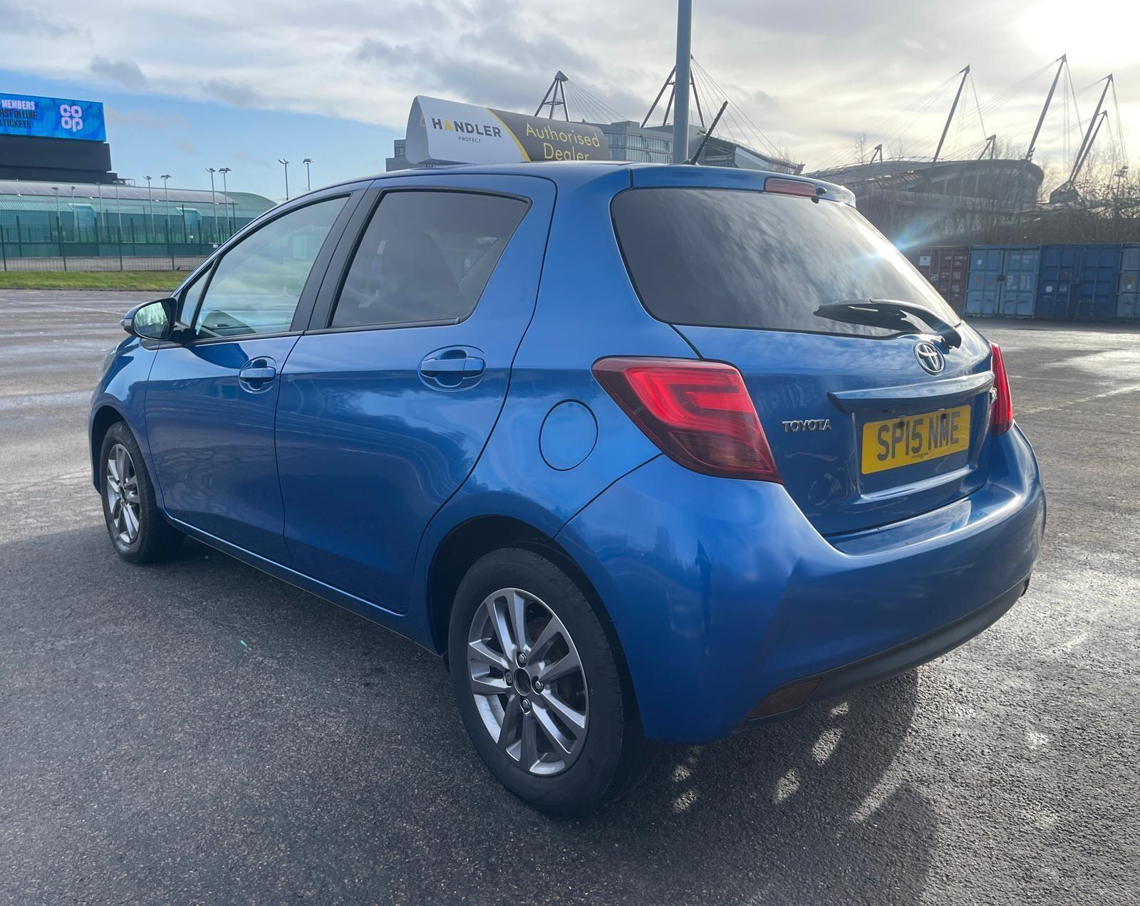 Toyota Yaris - Image 6