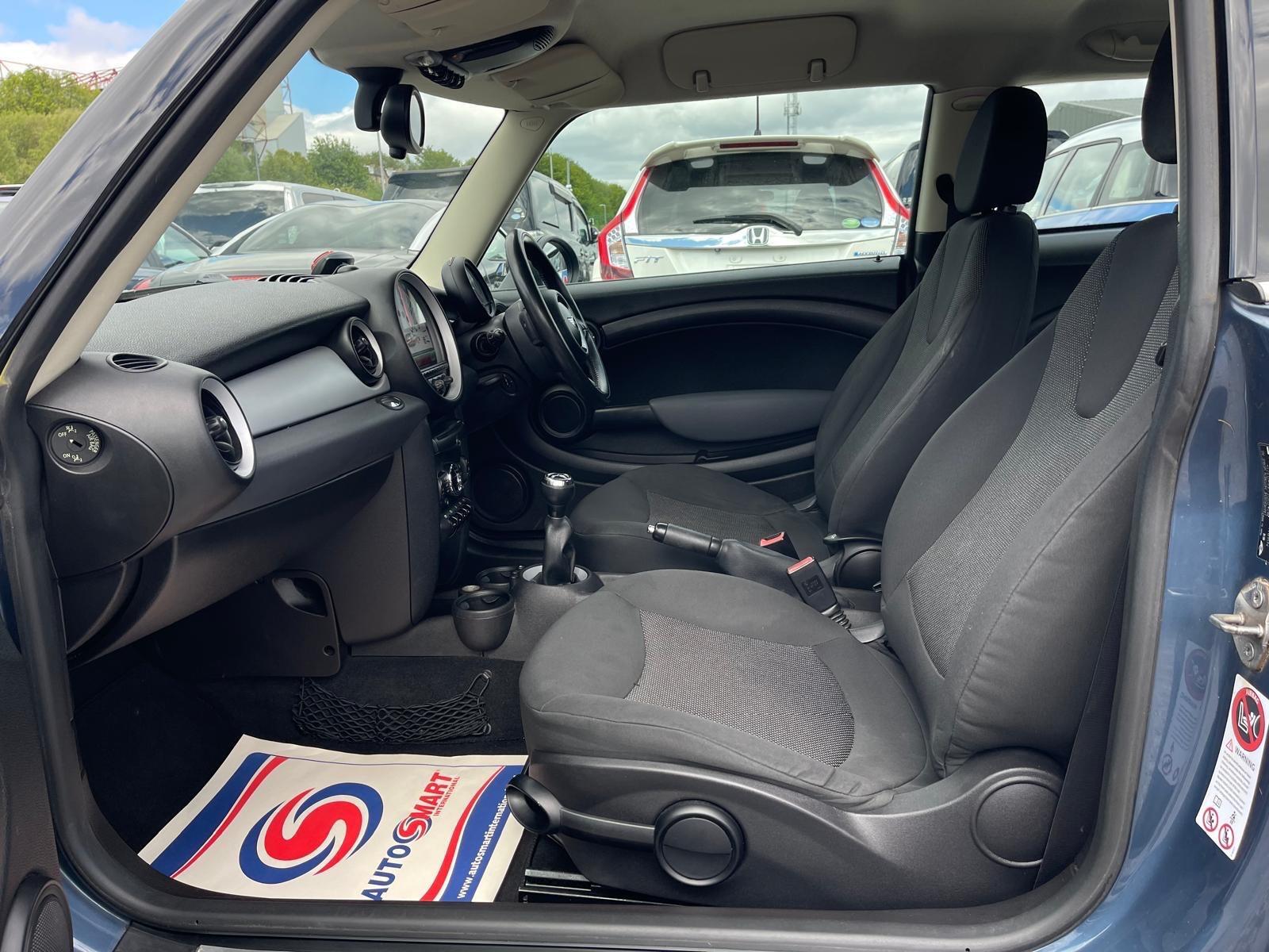 MINI Hatch - Image 19