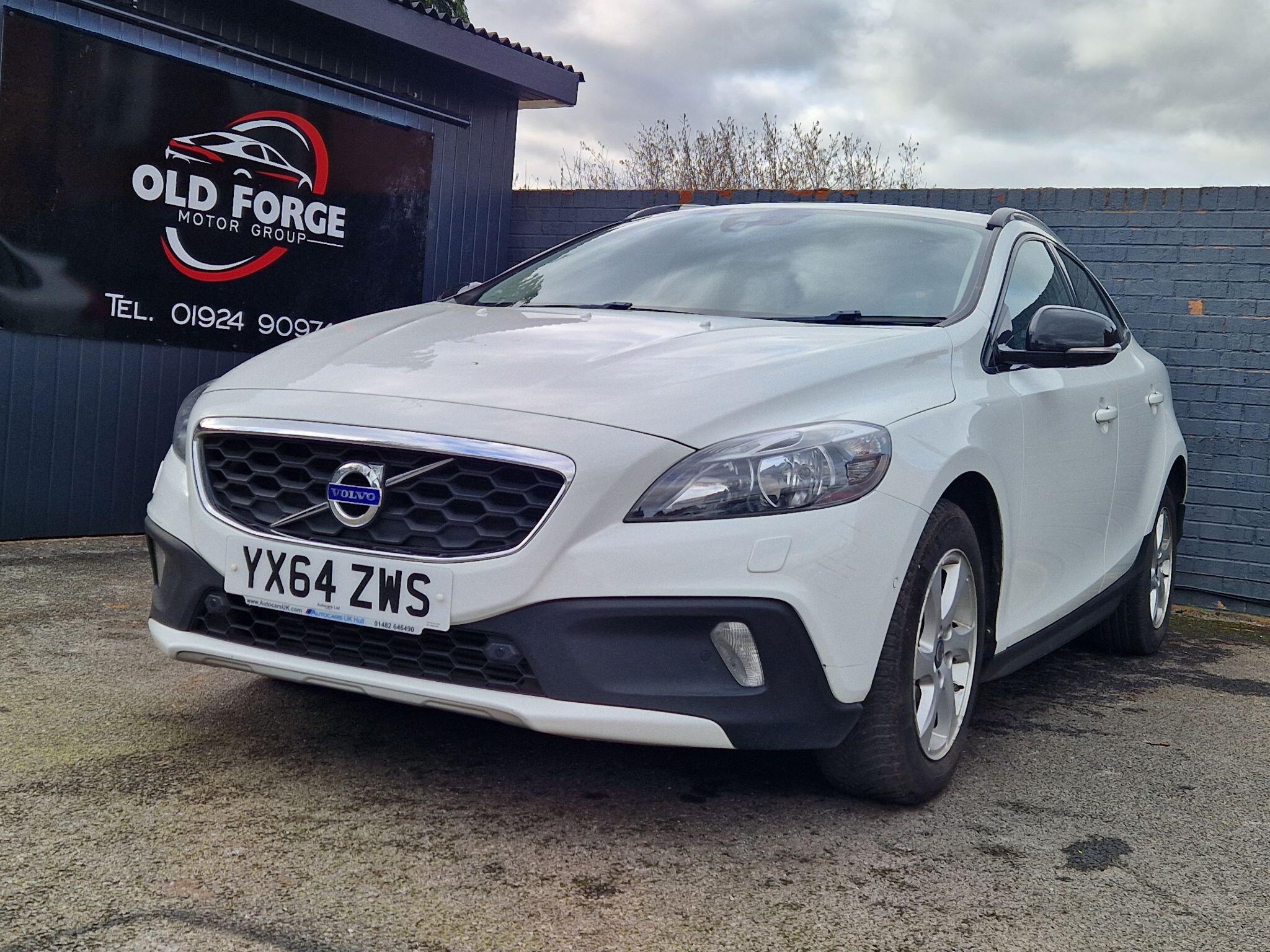 Volvo V40 CROSS COUNTRY - Image 19