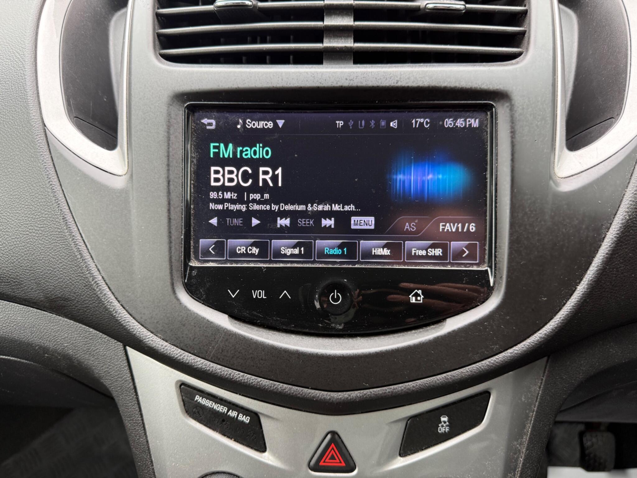 Chevrolet Trax - Image 11