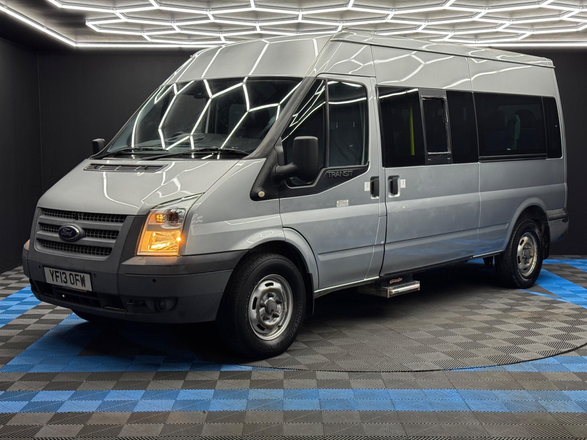 Ford Transit - Image 3