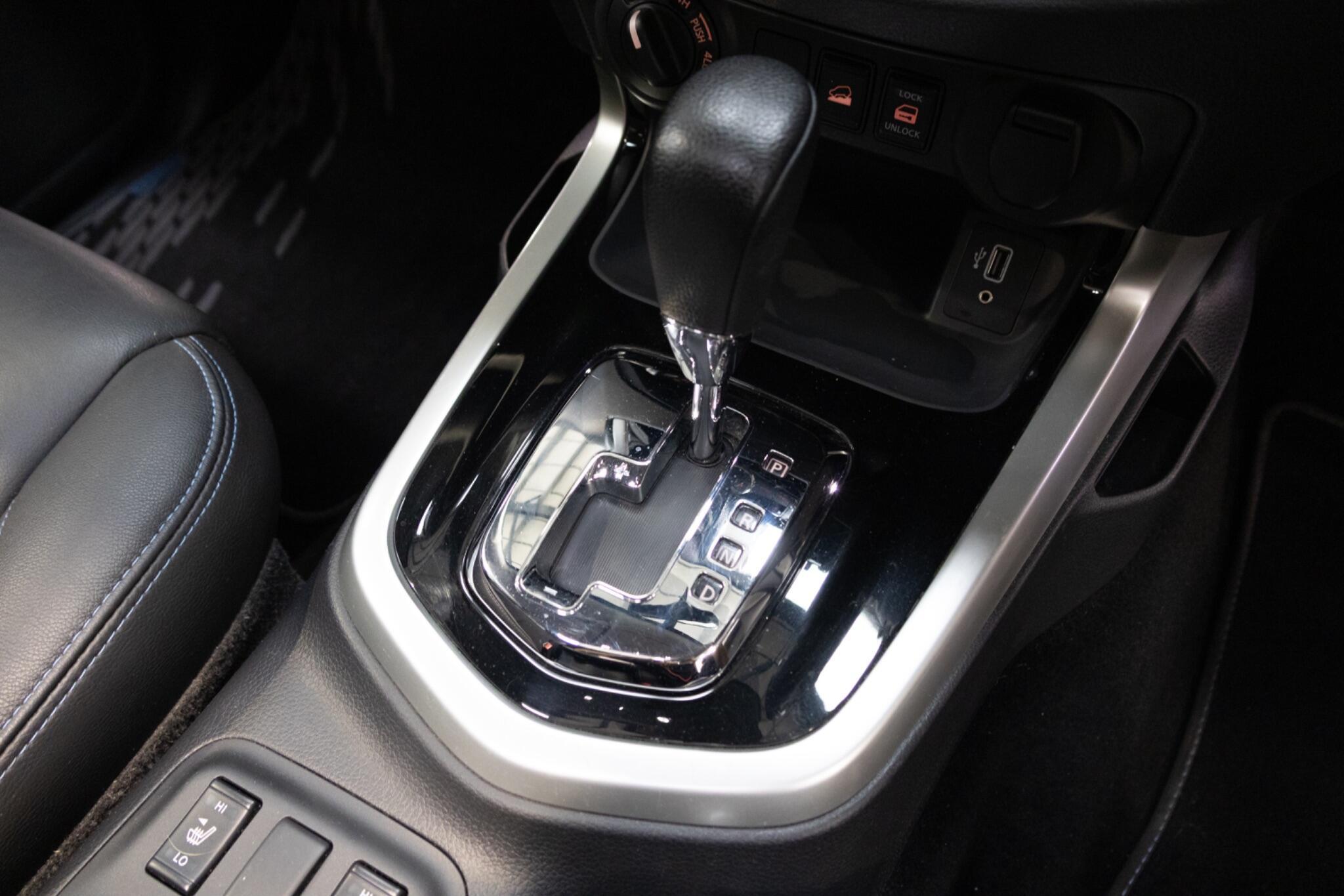 Nissan NAVARA - Image 17
