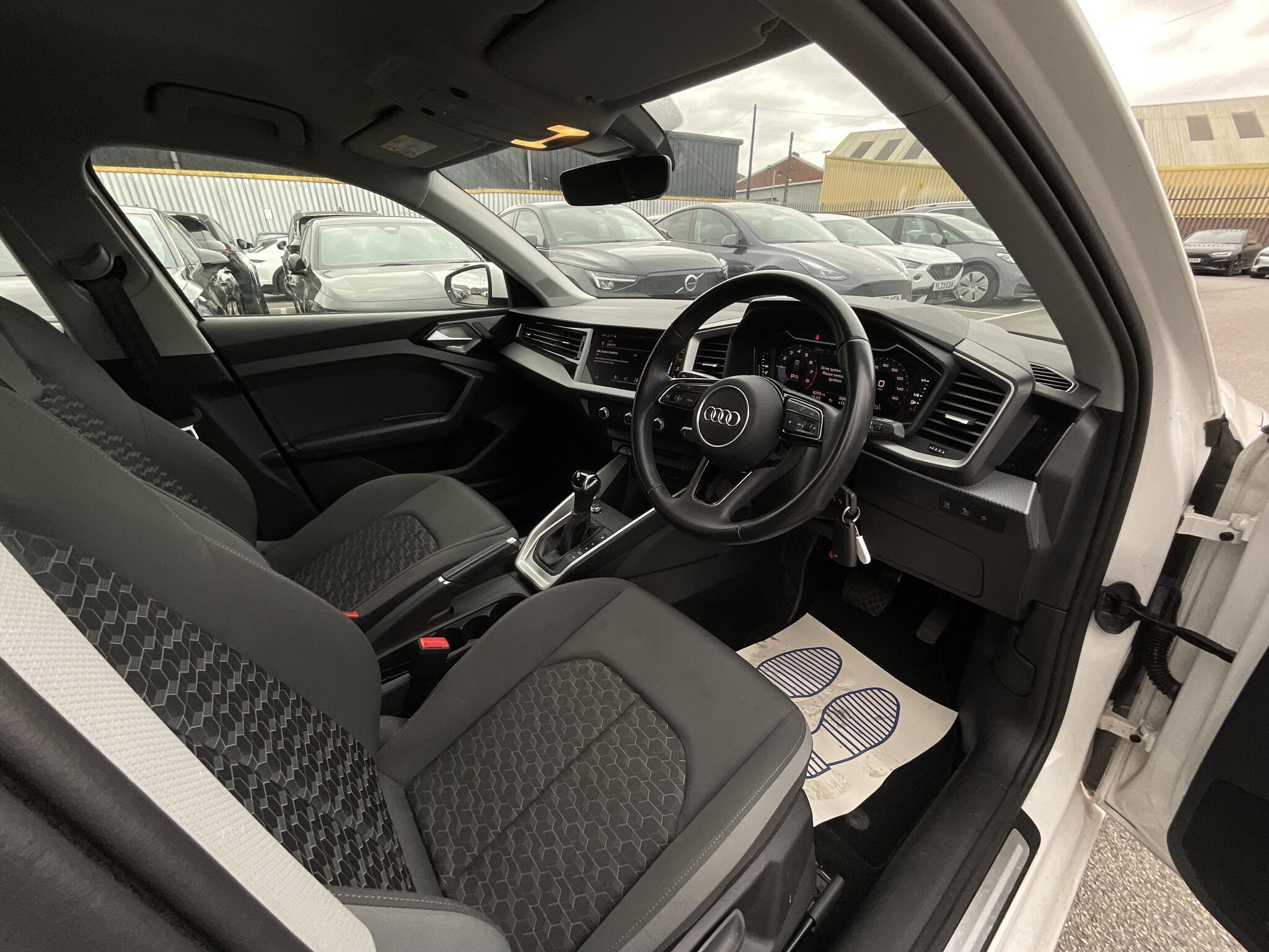 Audi A1 - Image 2