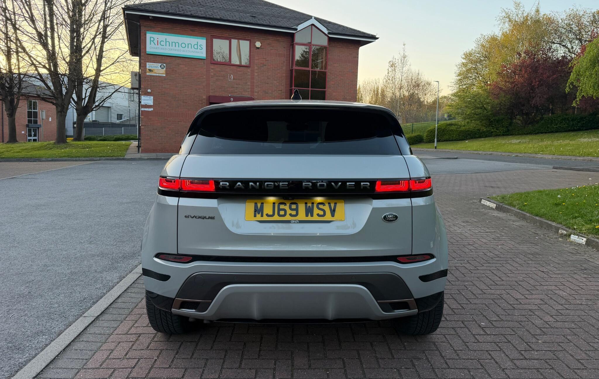 Land Rover Range Rover Evoque - Image 17