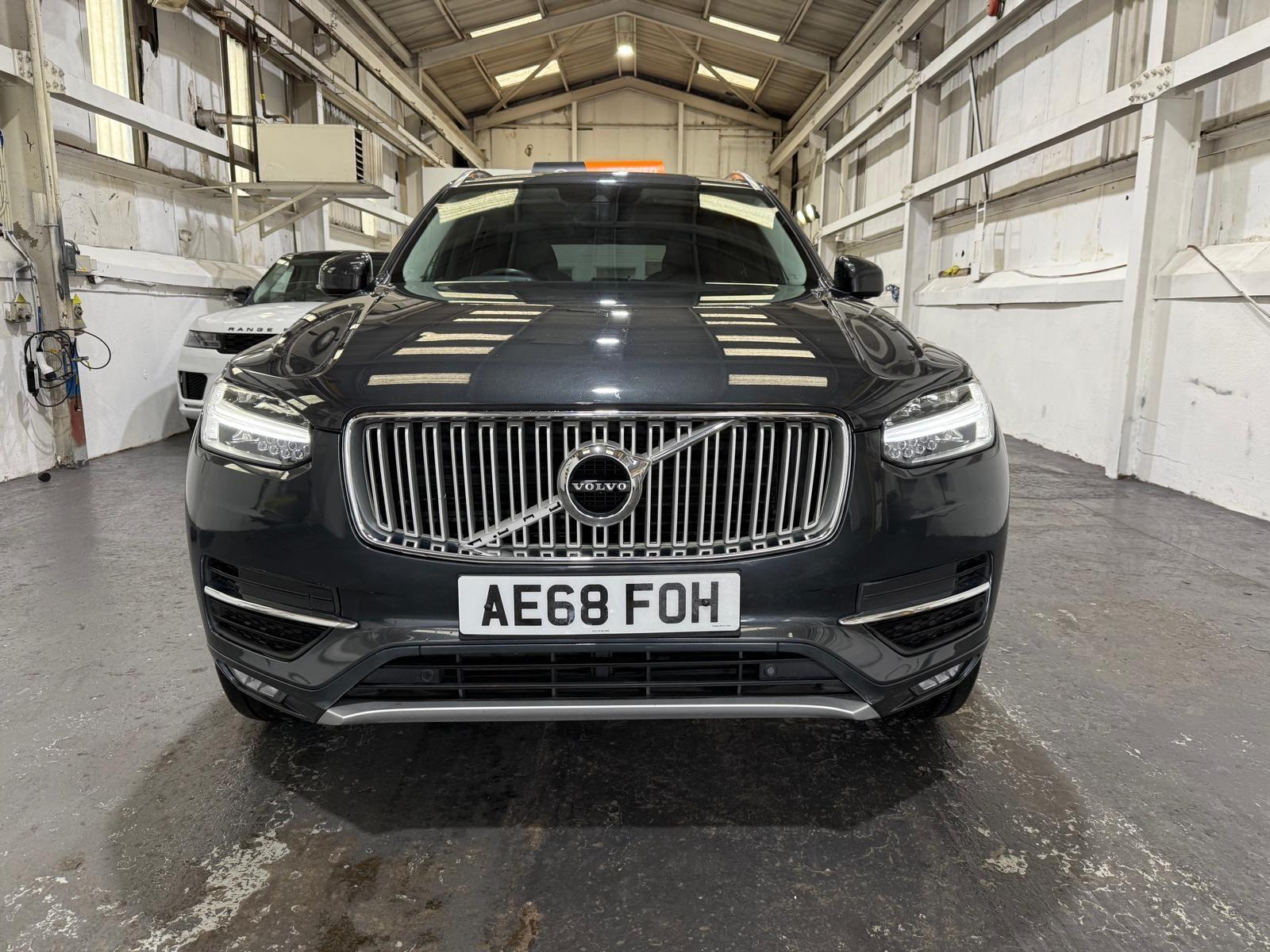 Volvo XC90 - Image 3