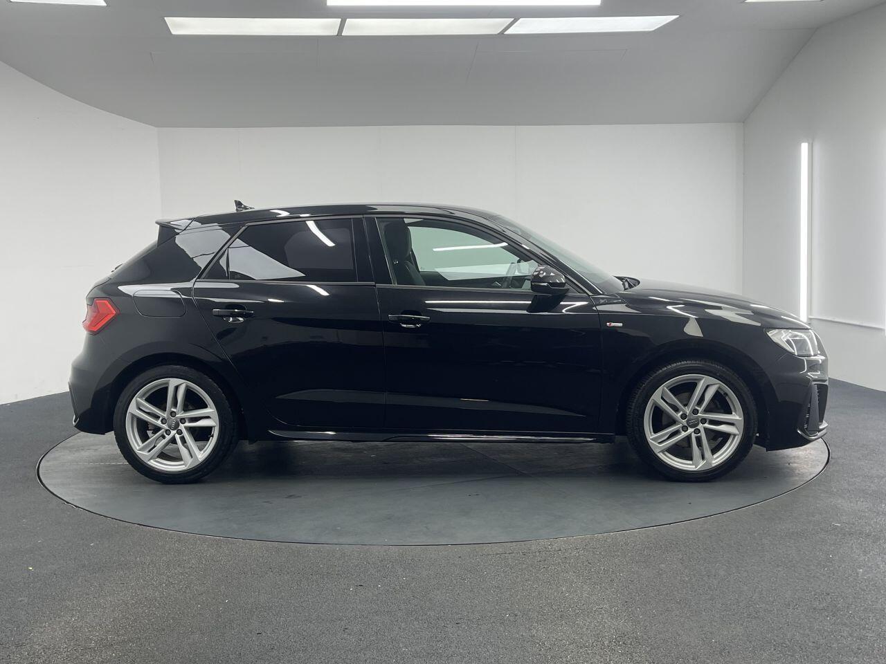 Audi A1 - Image 11
