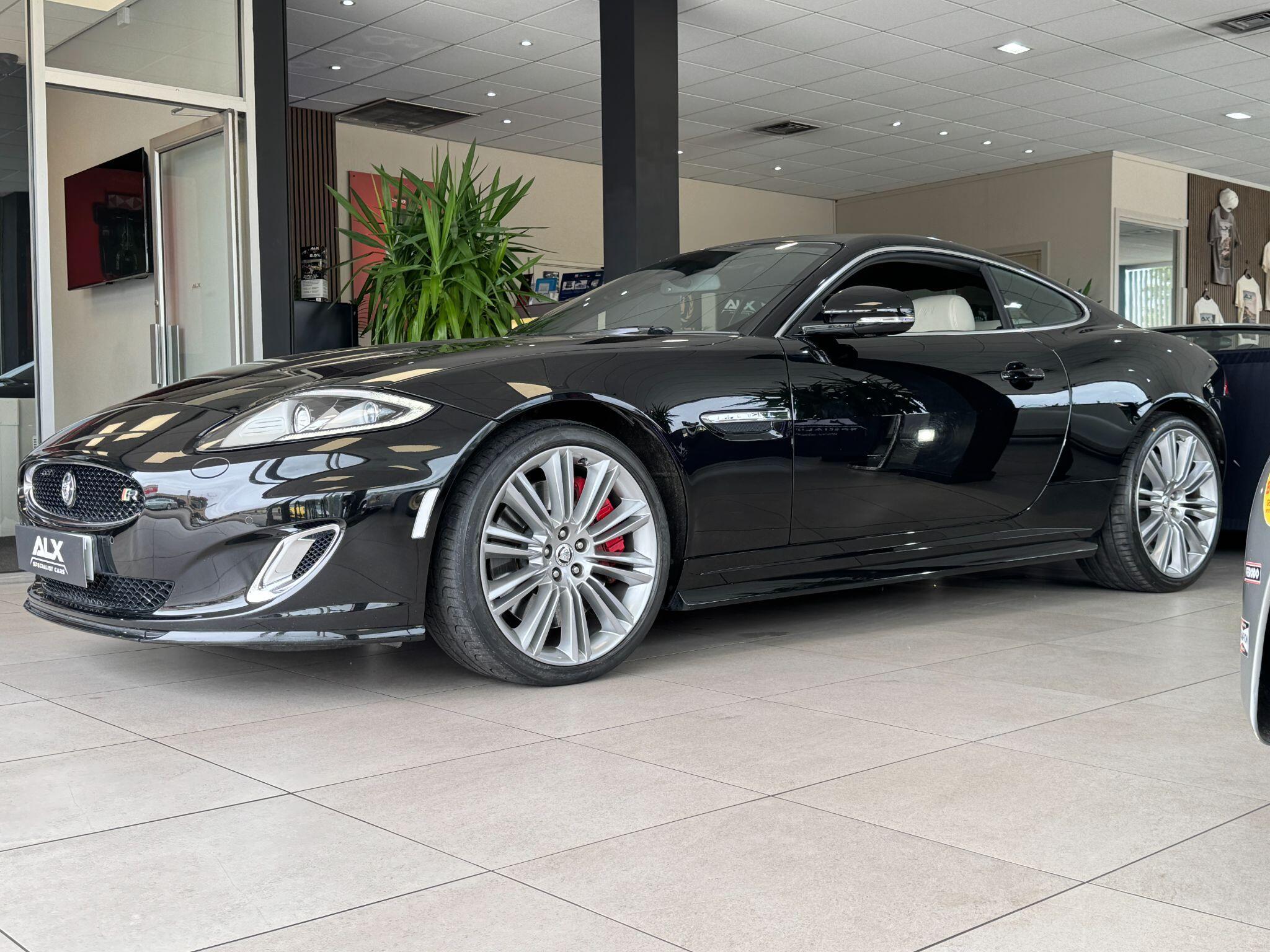 Jaguar XKR - Image 14