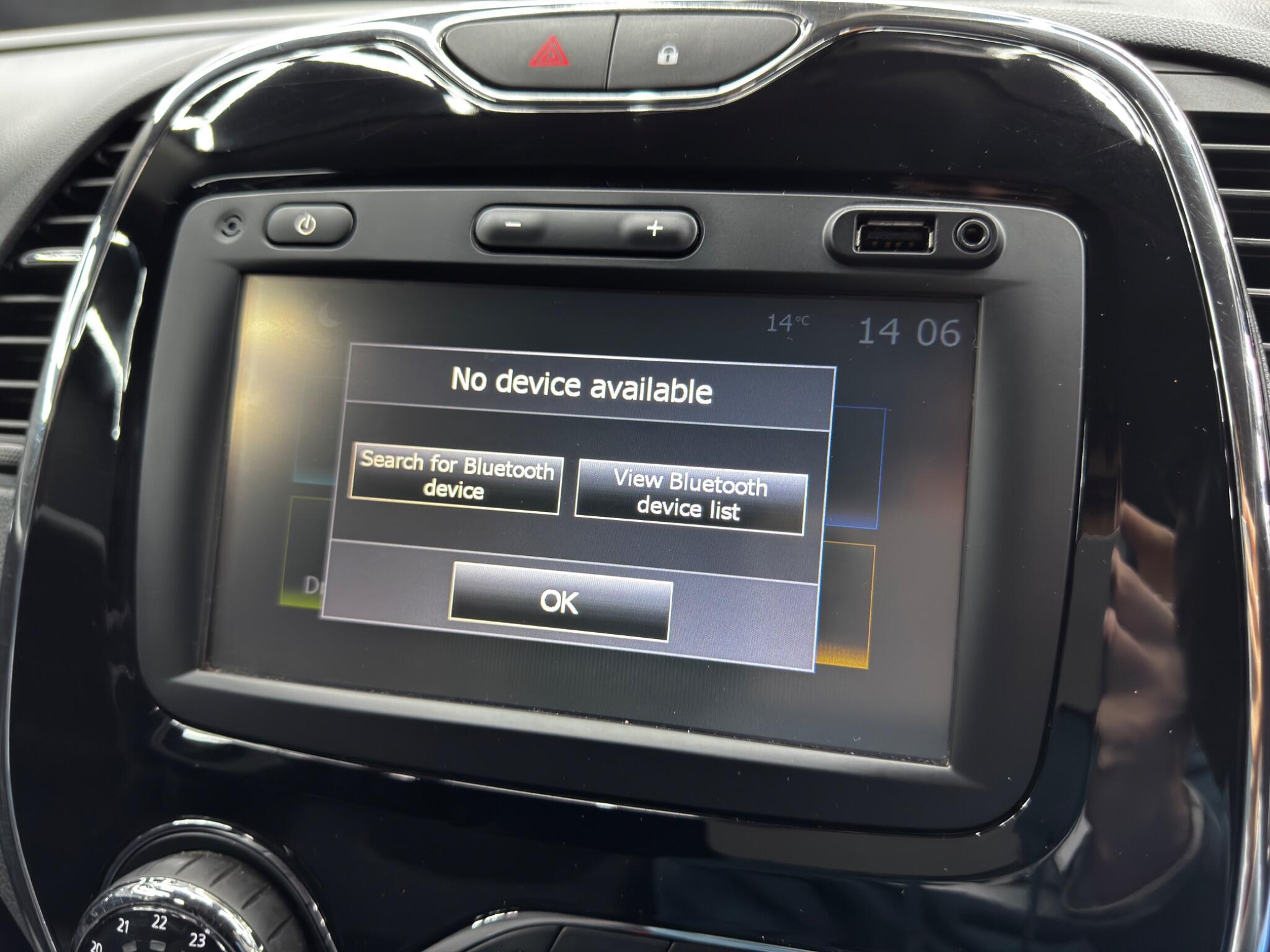 Renault Captur - Image 30