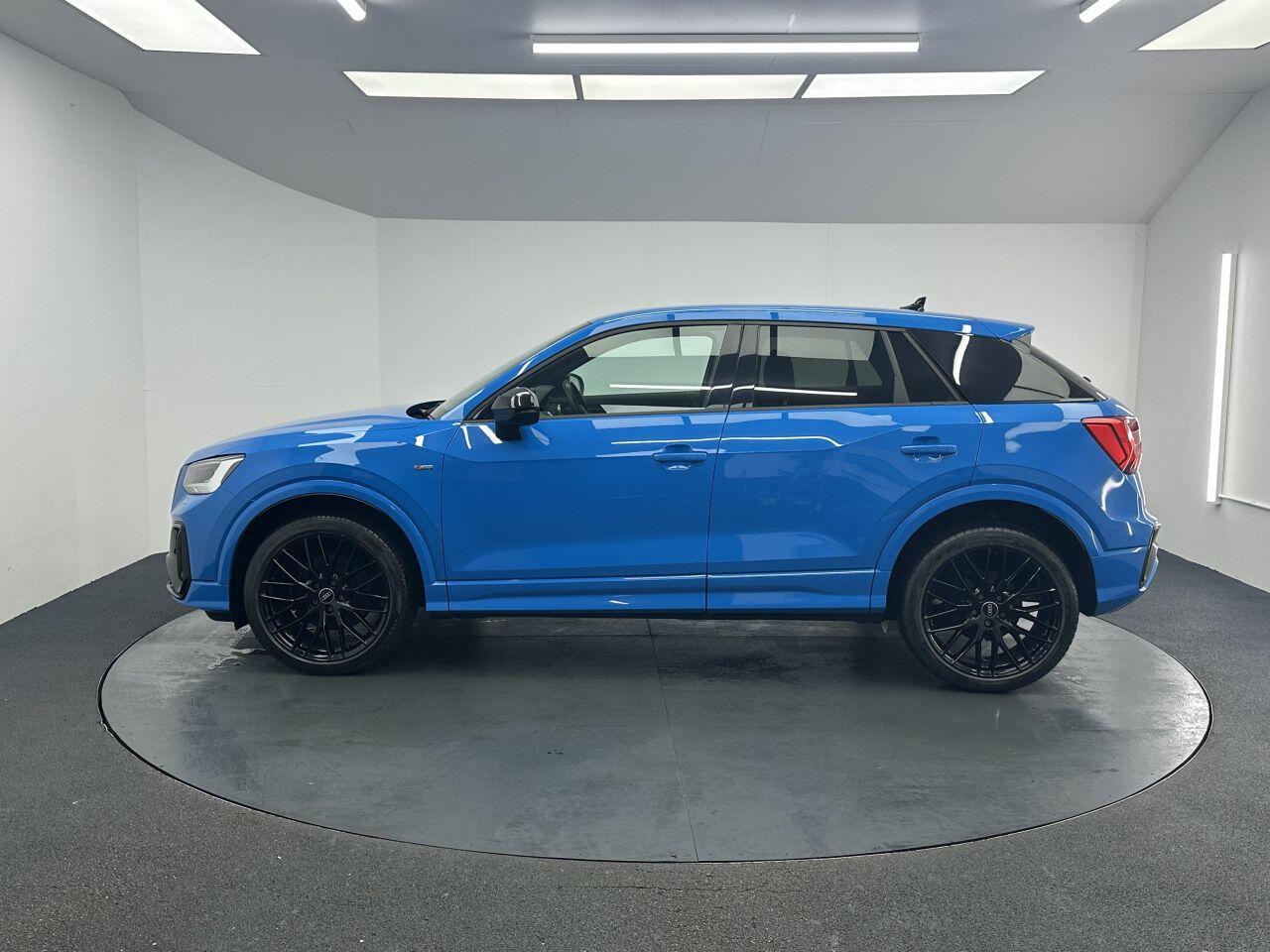 Audi Q2 - Image 7