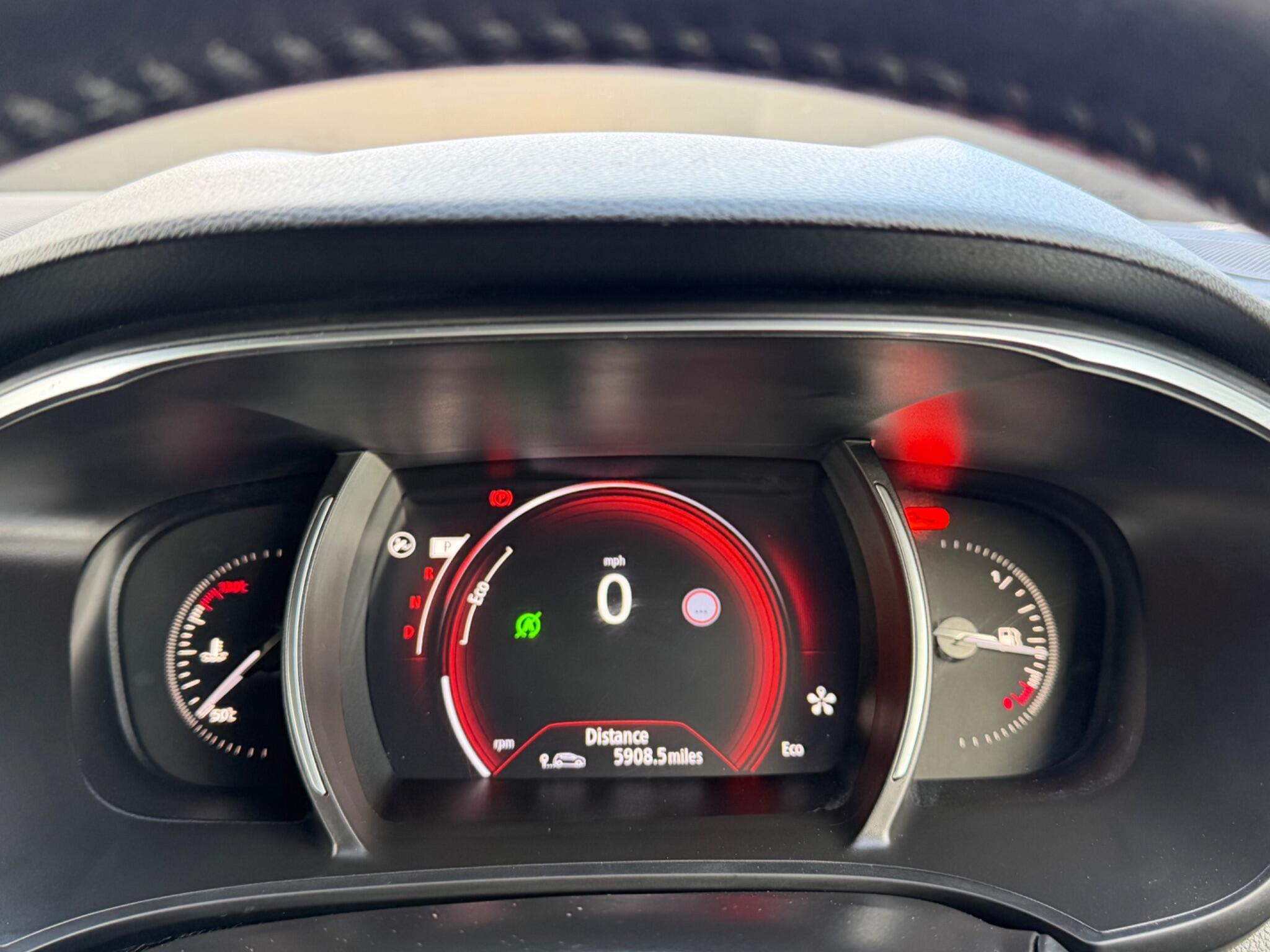 Renault Megane - Image 45